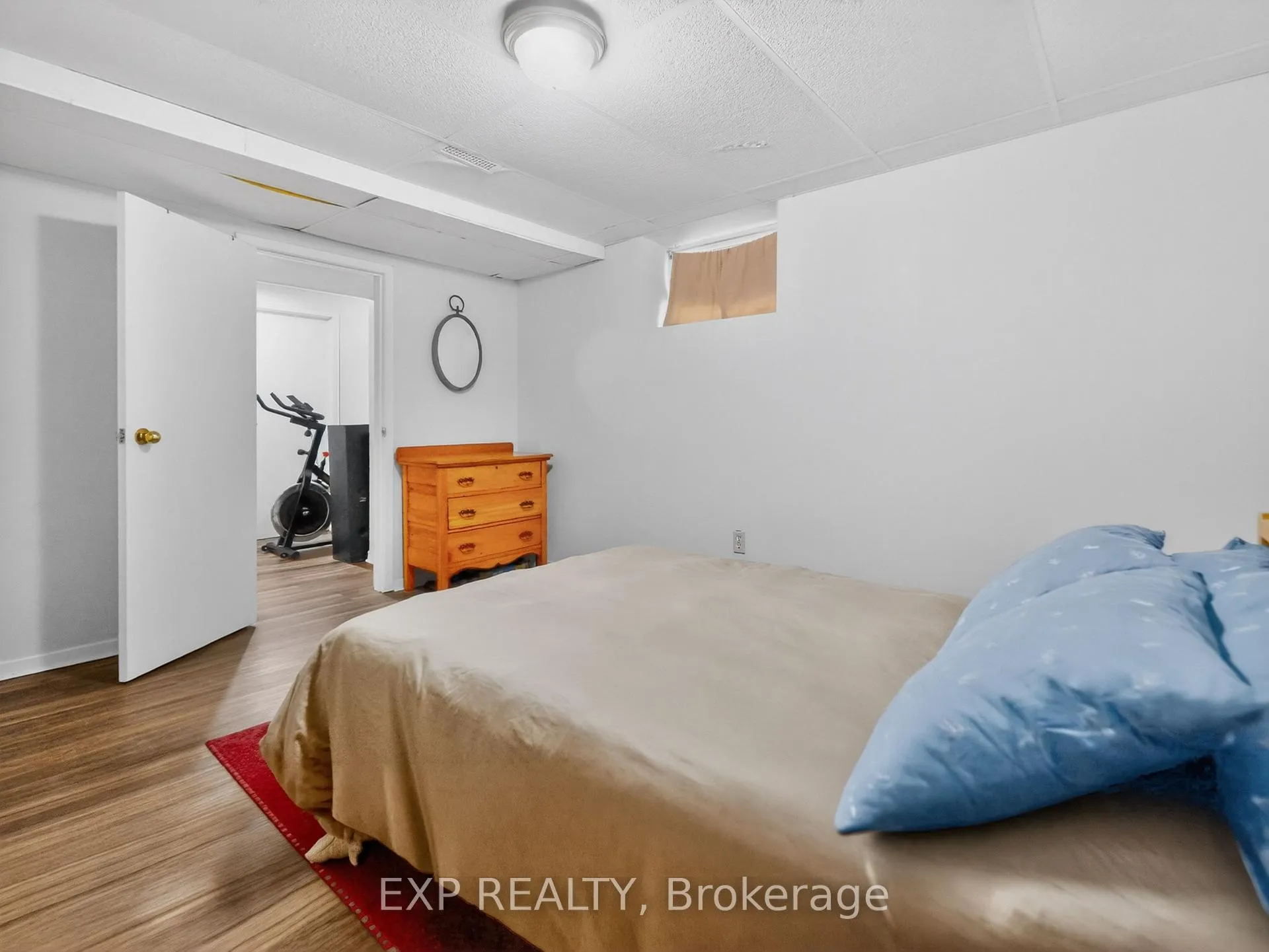 Photo 31 of 6328 Gore Street, Niagara Falls, Stamford — HOMEH