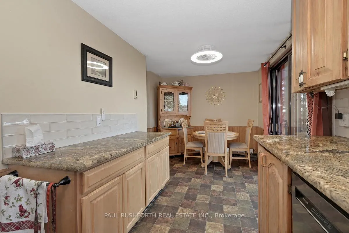 Photo 10 of 10476 Ronson Road, North Dundas, North Dundas (Mountain) Twp — HOMEH