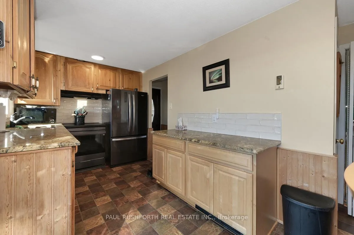 Photo 11 of 10476 Ronson Road, North Dundas, North Dundas (Mountain) Twp — HOMEH