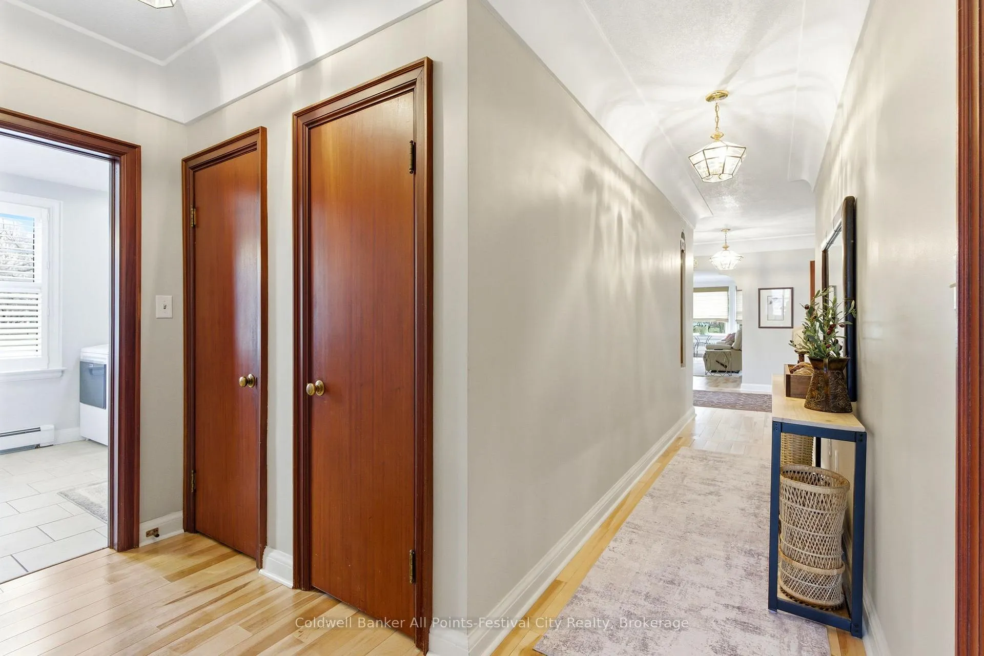 Photo 16 of 101 Waterloo Street N, Goderich, Goderich (Town) — HOMEH
