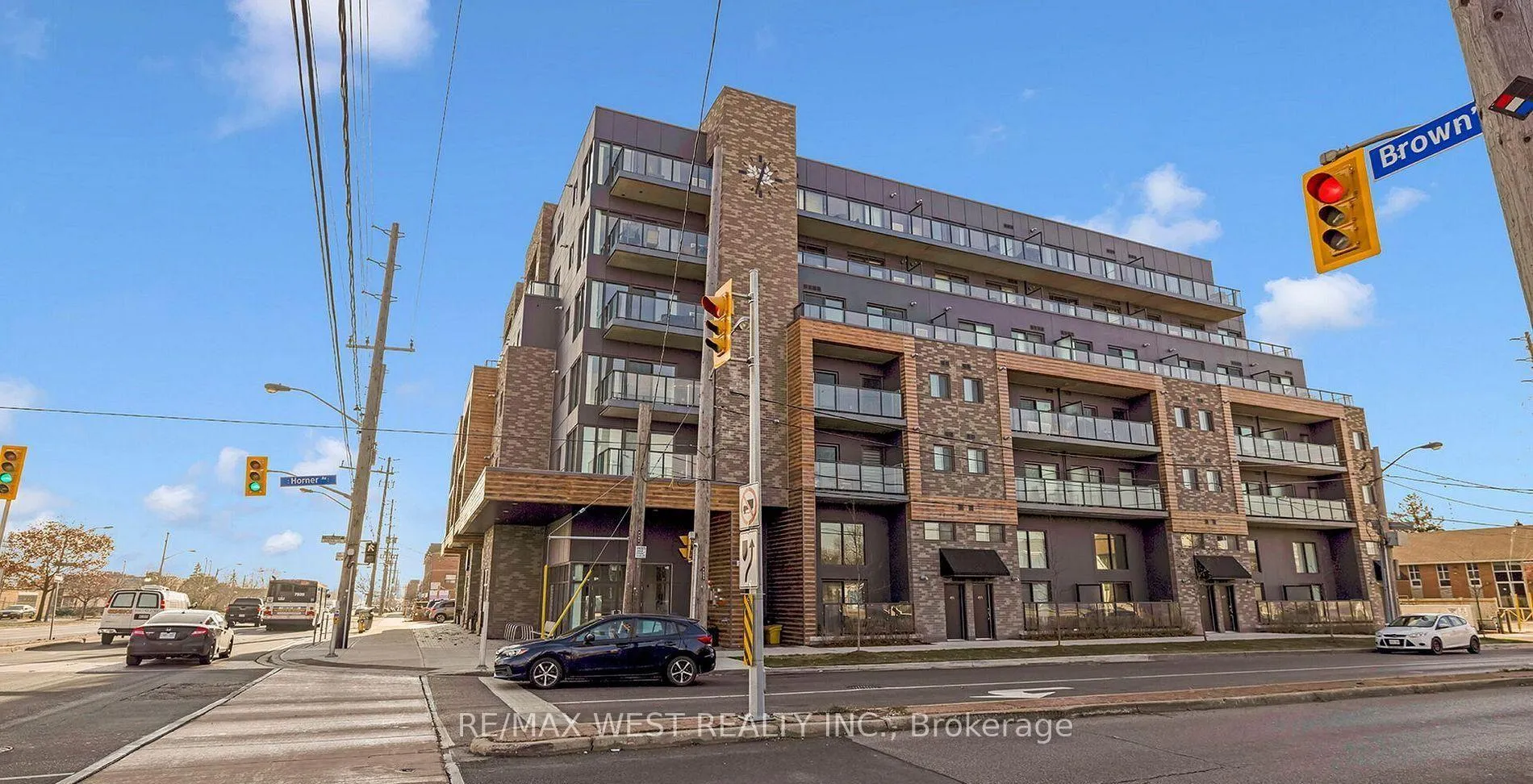 Photo 3 of Unit 201, 408 Browns Line, Etobicoke, Alderwood — HOMEH