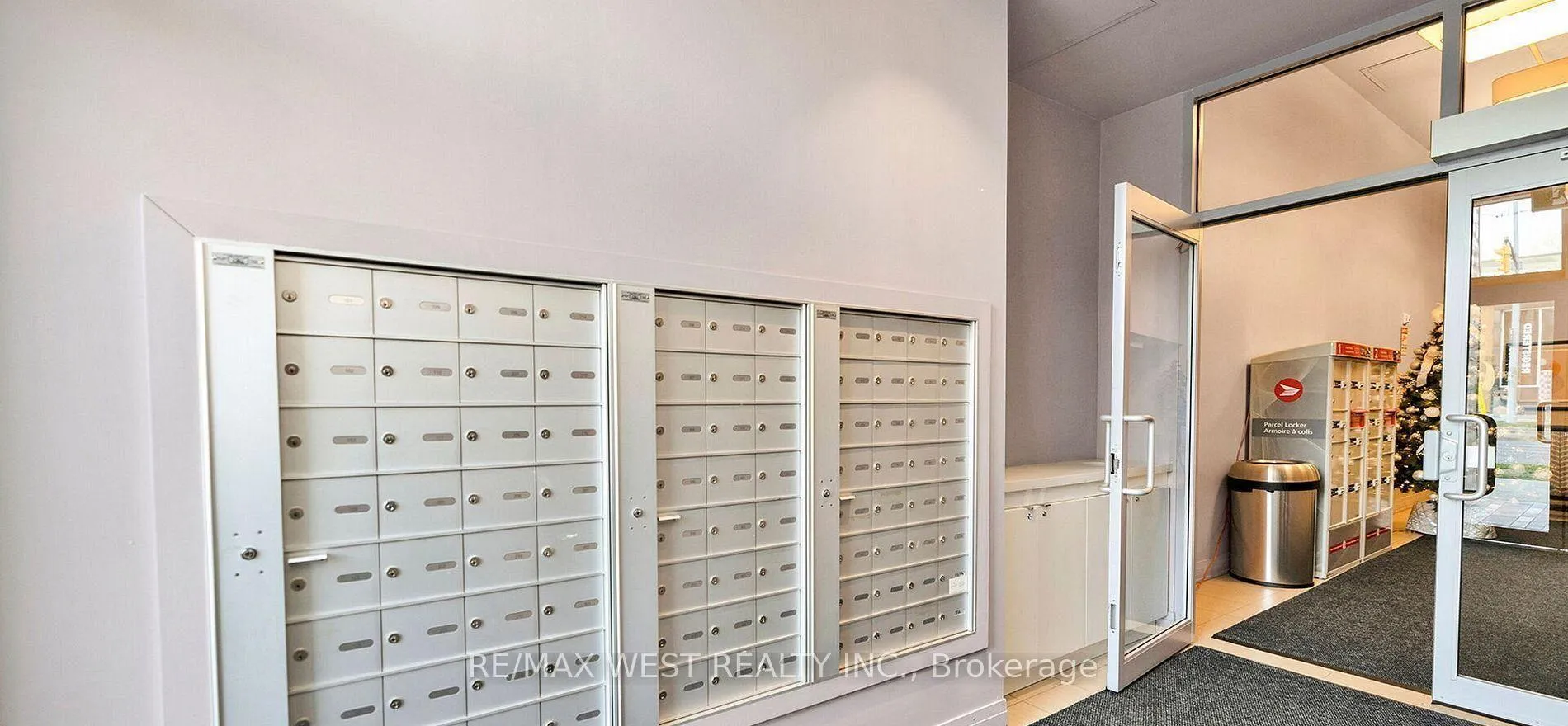 Photo 5 of Unit 201, 408 Browns Line, Etobicoke, Alderwood — HOMEH
