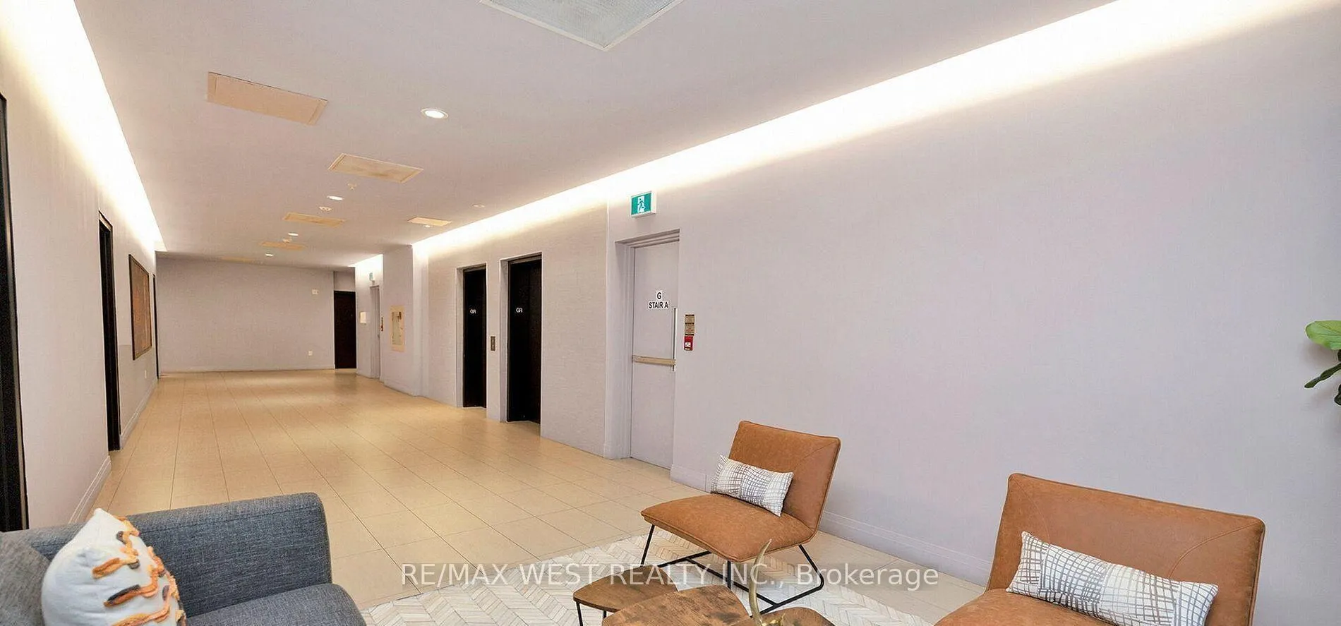 Photo 12 of Unit 201, 408 Browns Line, Etobicoke, Alderwood — HOMEH