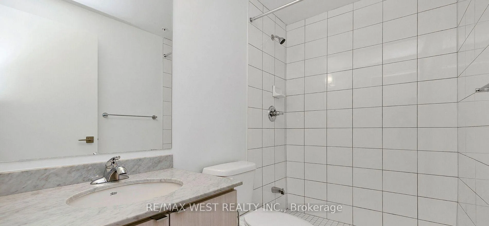 Photo 20 of Unit 201, 408 Browns Line, Etobicoke, Alderwood — HOMEH