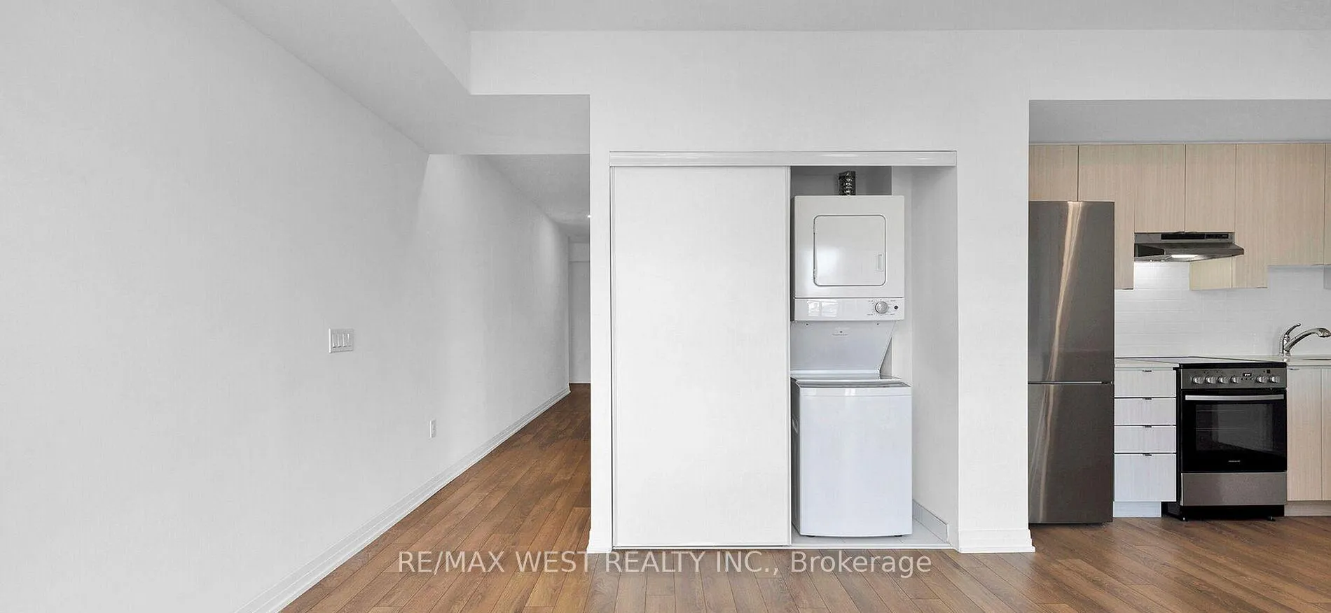 Photo 24 of Unit 201, 408 Browns Line, Etobicoke, Alderwood — HOMEH