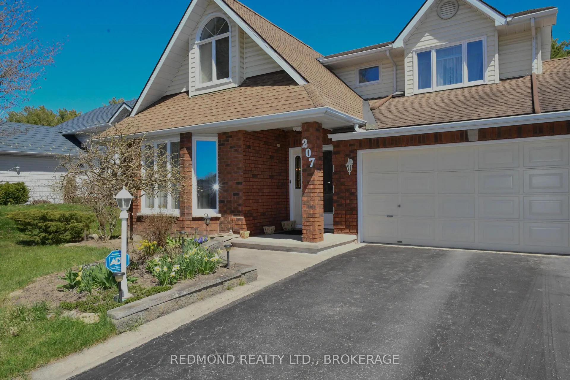 Photo 4 of 207 Jean Drive, Gananoque — HOMEH