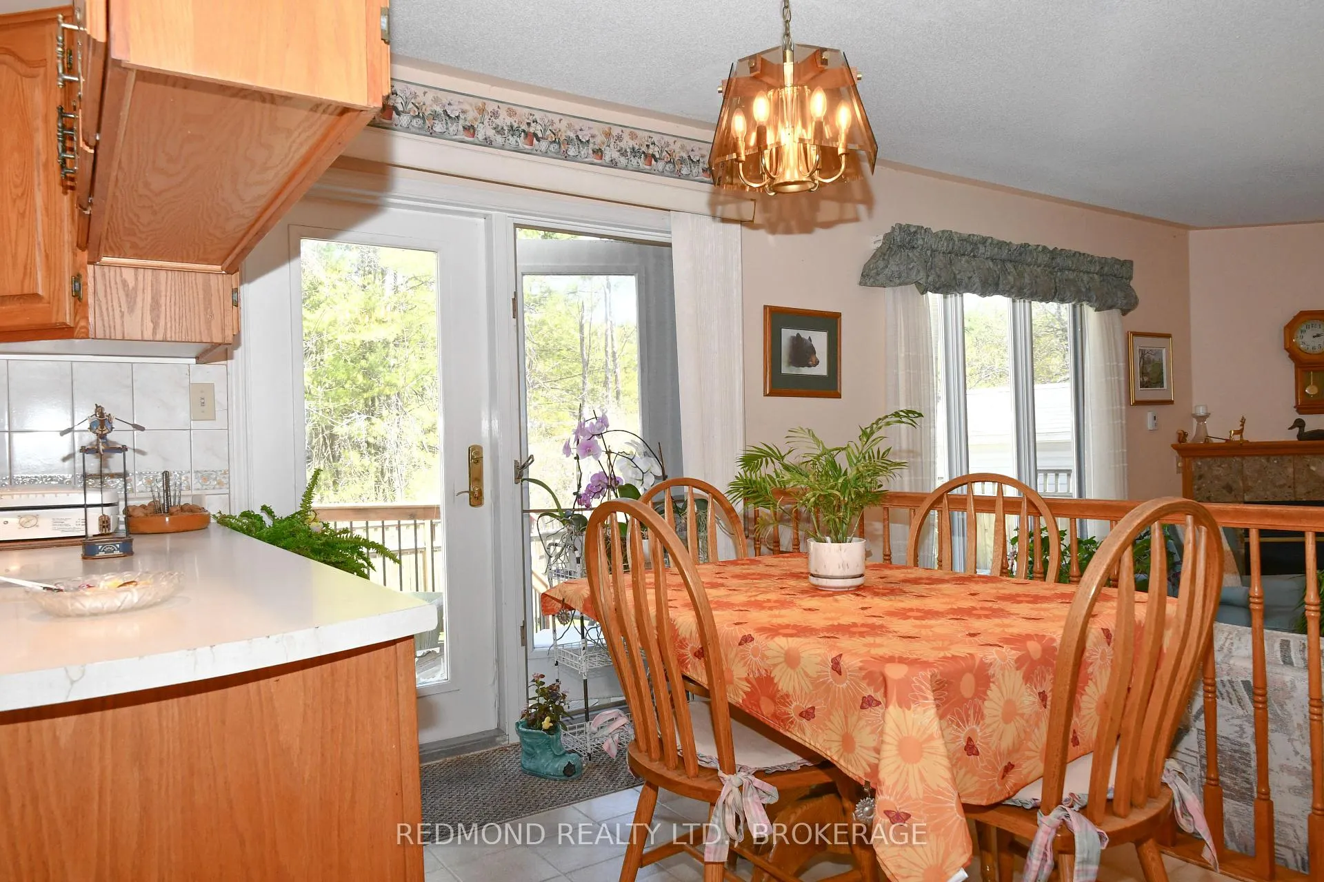 Photo 9 of 207 Jean Drive, Gananoque — HOMEH