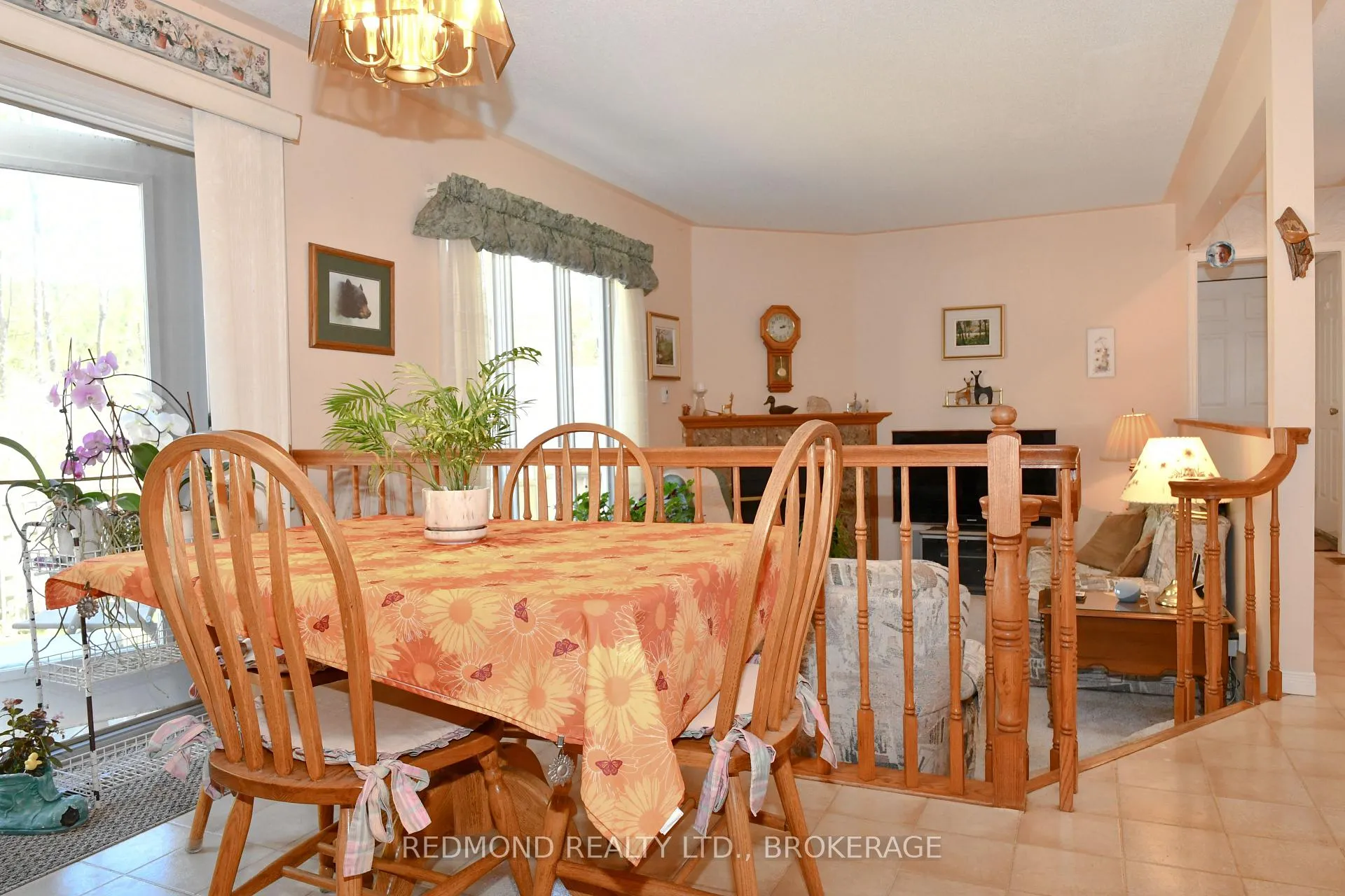 Photo 11 of 207 Jean Drive, Gananoque — HOMEH