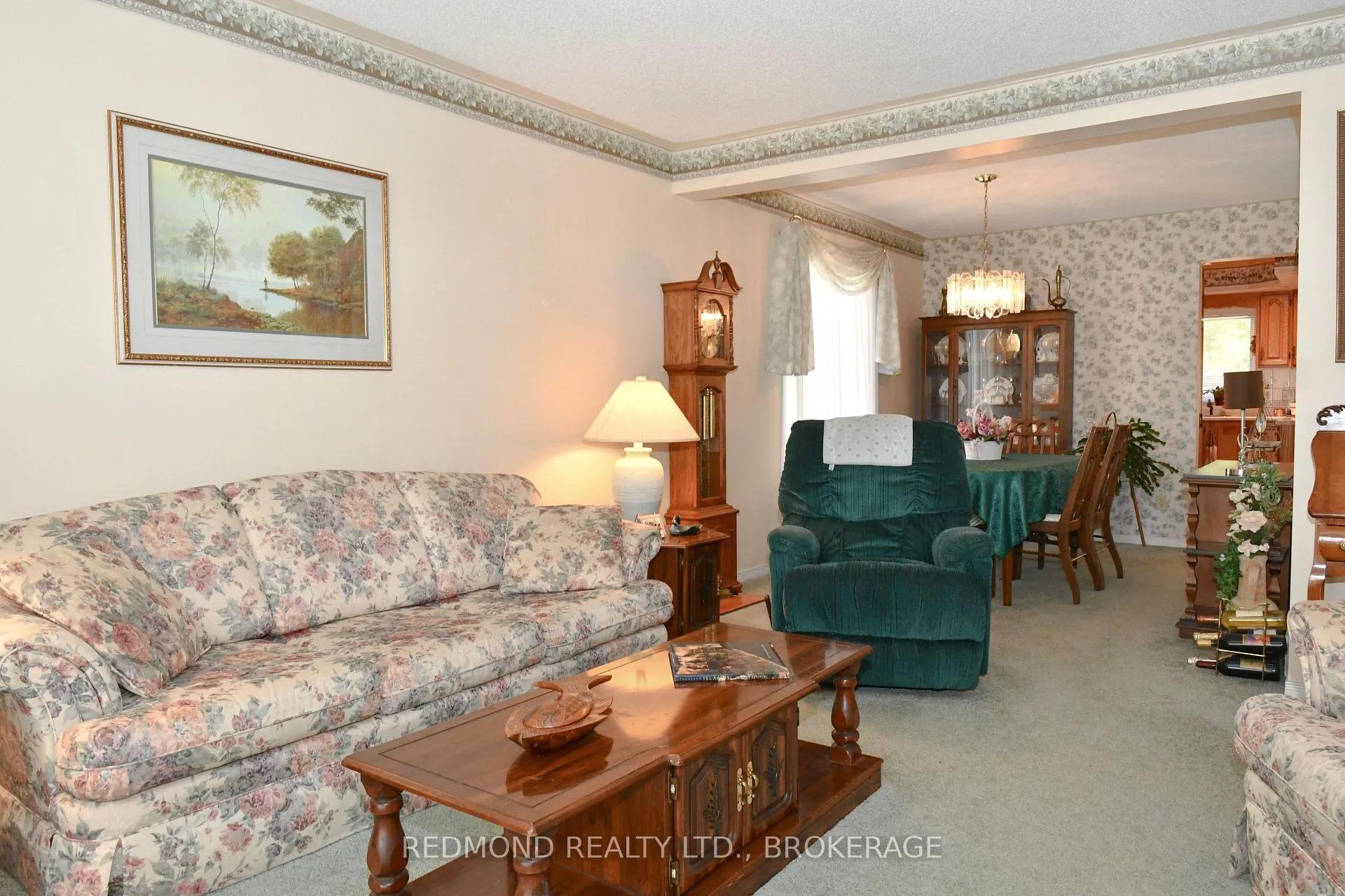 Photo 21 of 207 Jean Drive, Gananoque — HOMEH