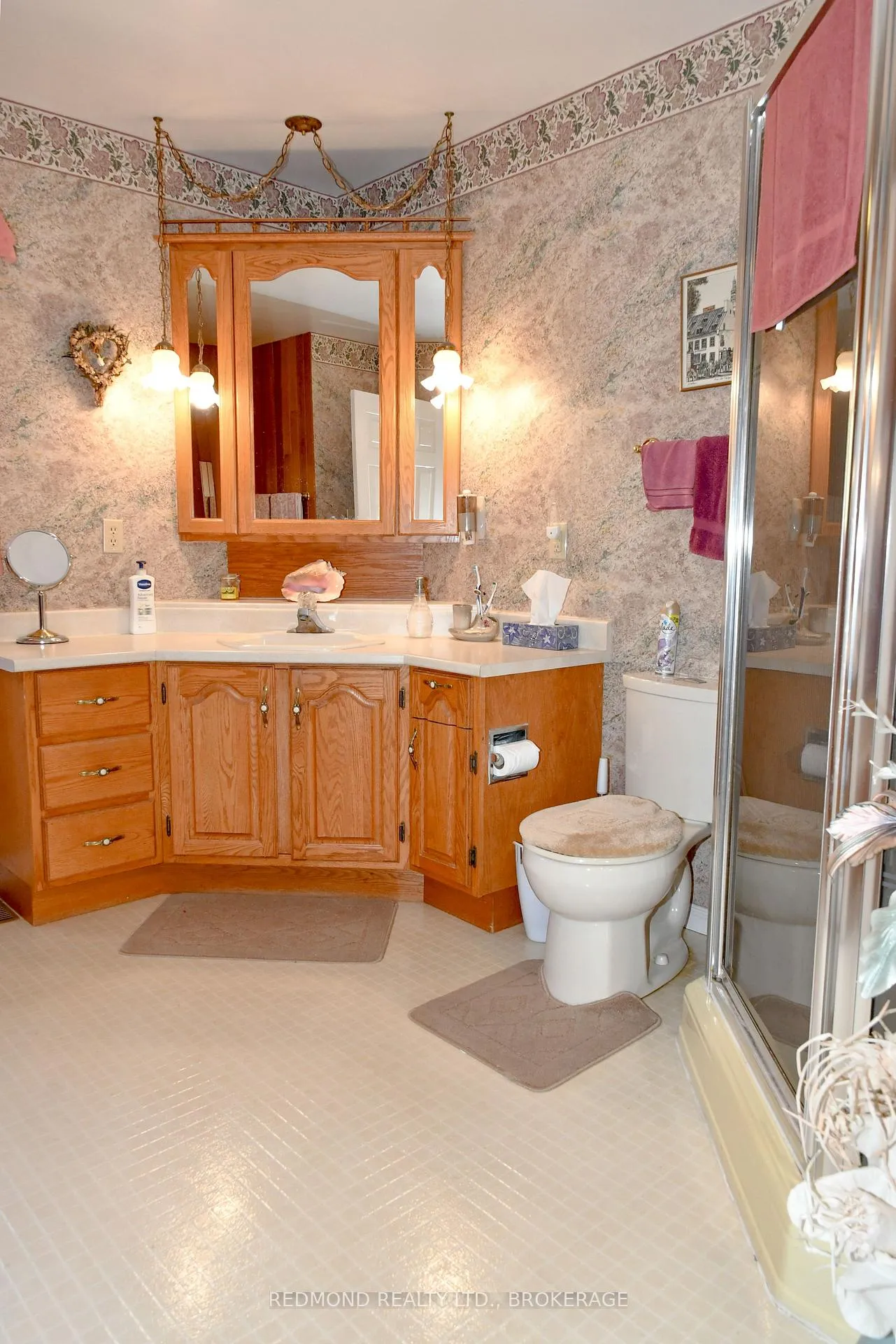 Photo 29 of 207 Jean Drive, Gananoque — HOMEH