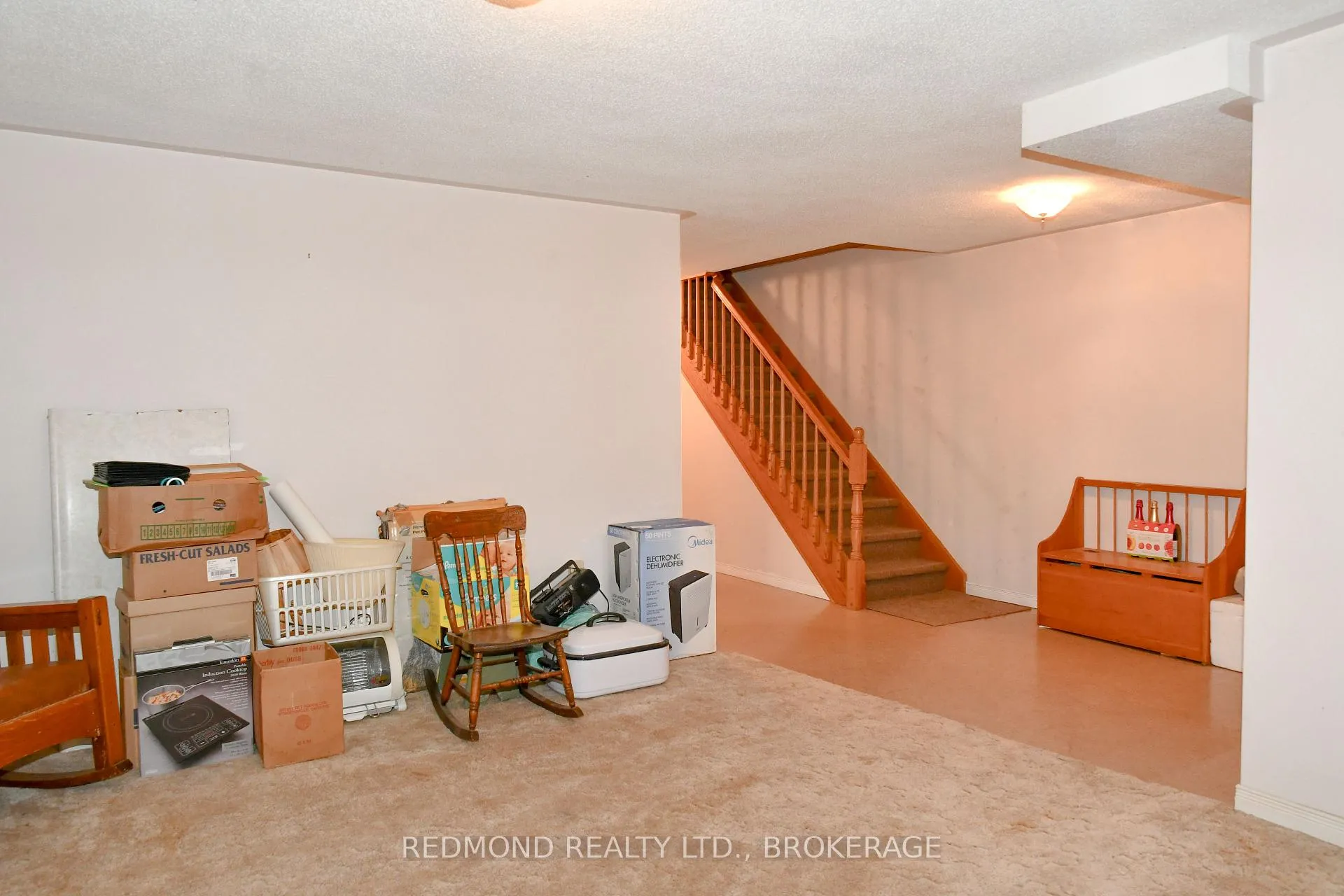 Photo 31 of 207 Jean Drive, Gananoque — HOMEH