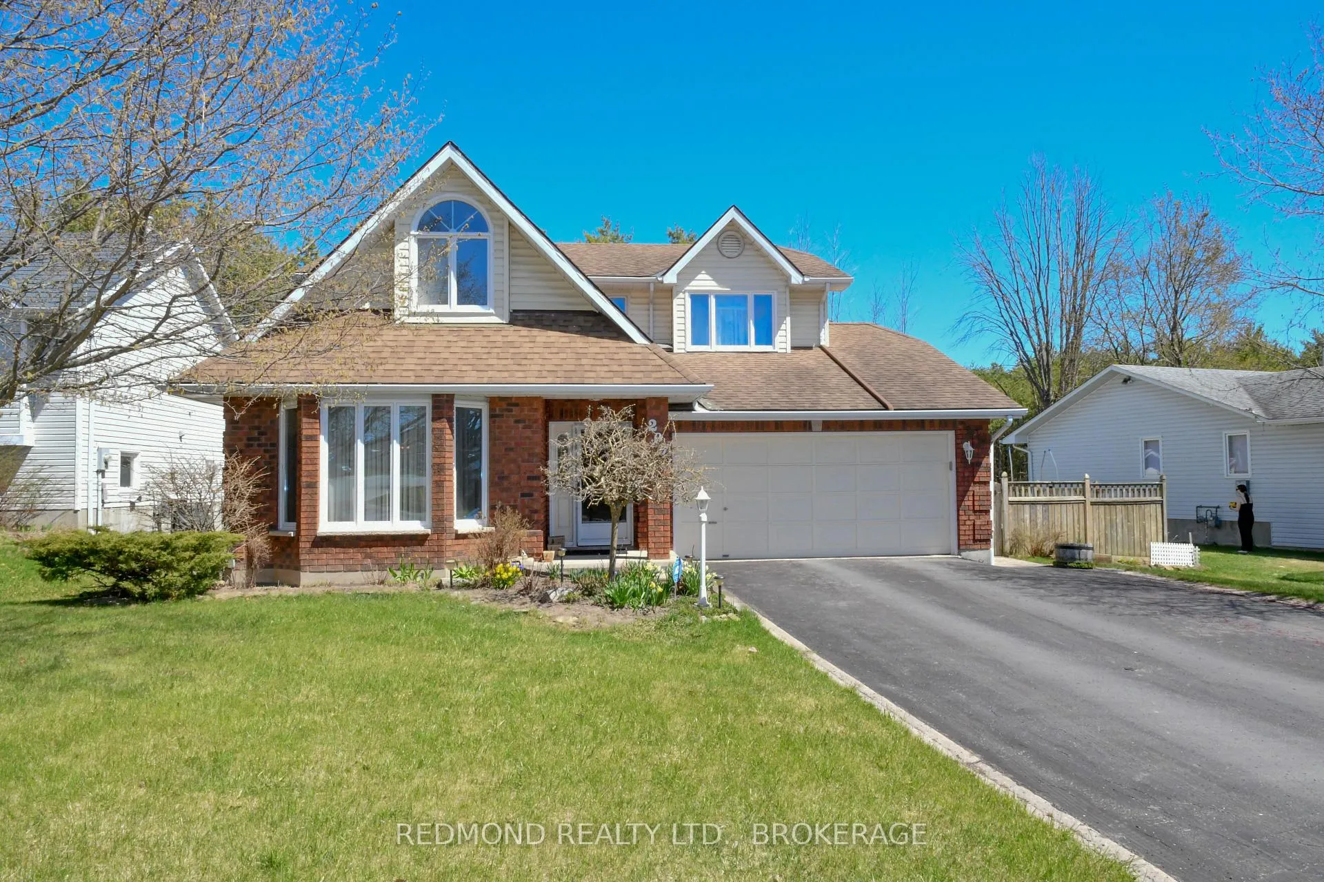 Photo 44 of 207 Jean Drive, Gananoque — HOMEH