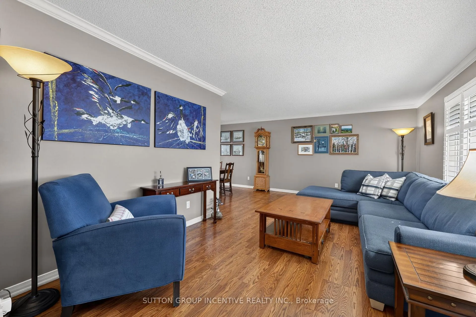 Photo 5 of 10 Archer Crescent, Springwater, Elmvale — HOMEH