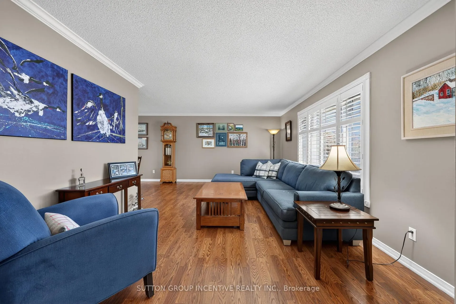 Photo 6 of 10 Archer Crescent, Springwater, Elmvale — HOMEH