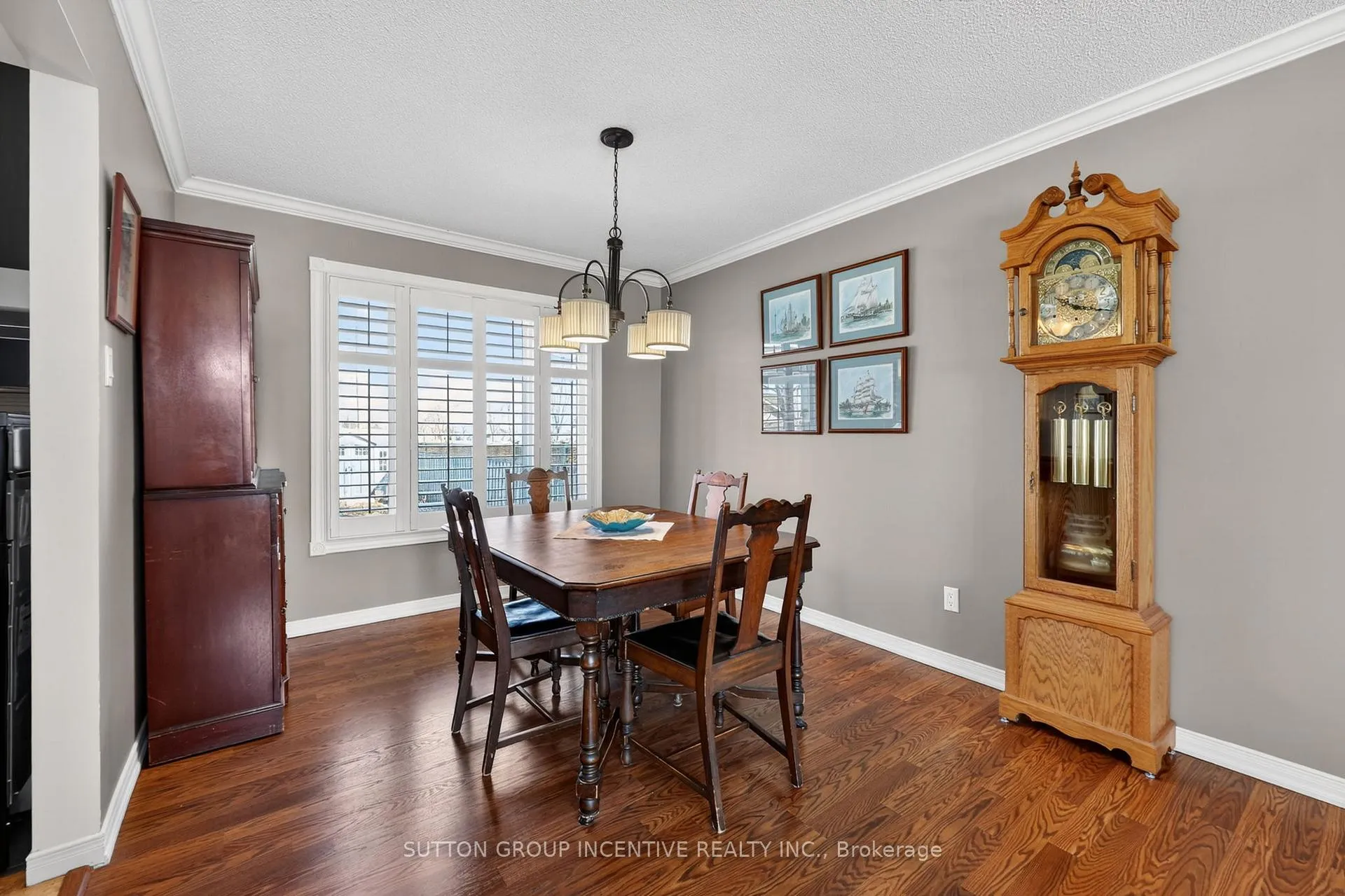 Photo 8 of 10 Archer Crescent, Springwater, Elmvale — HOMEH