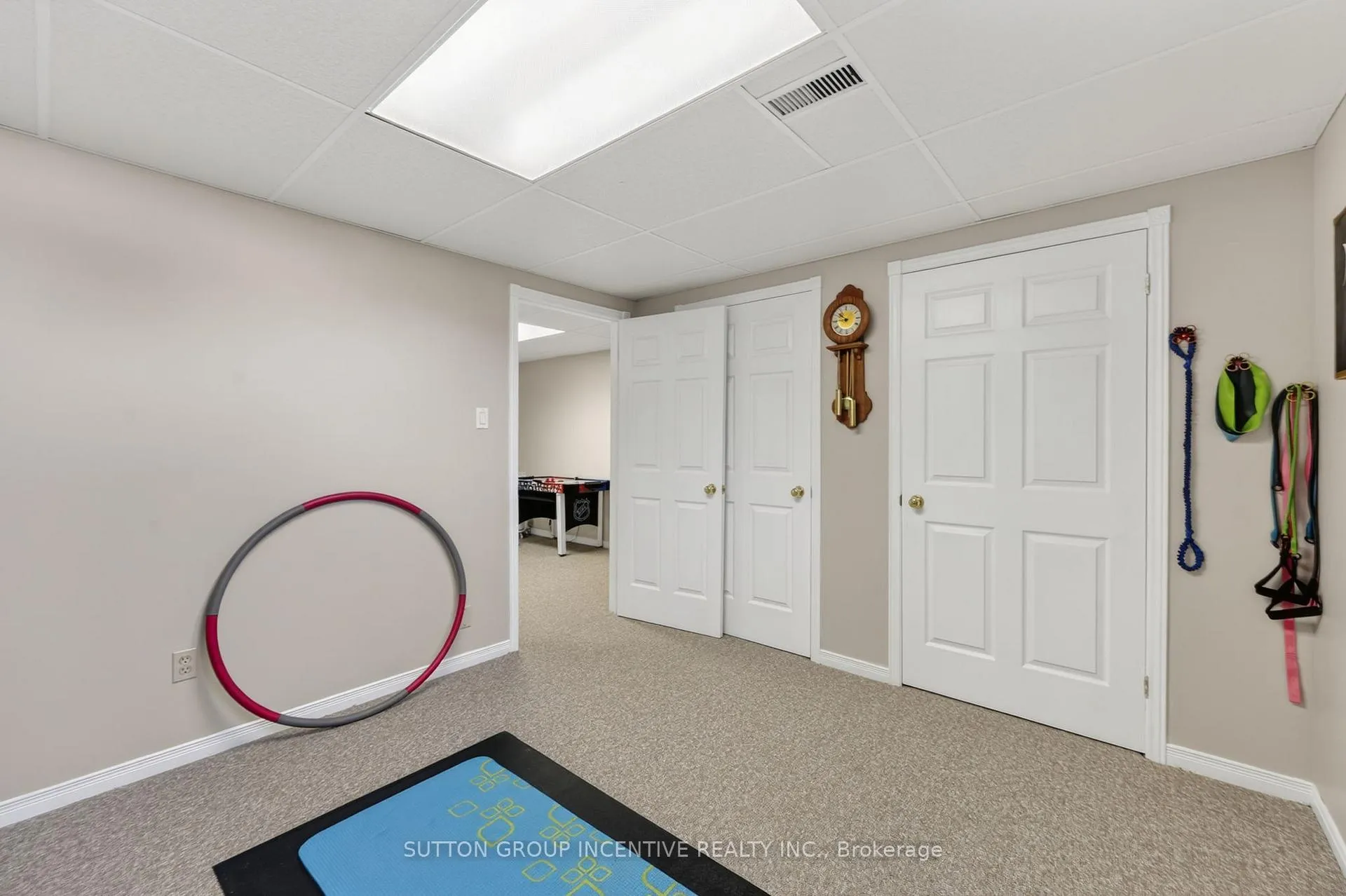 Photo 25 of 10 Archer Crescent, Springwater, Elmvale — HOMEH