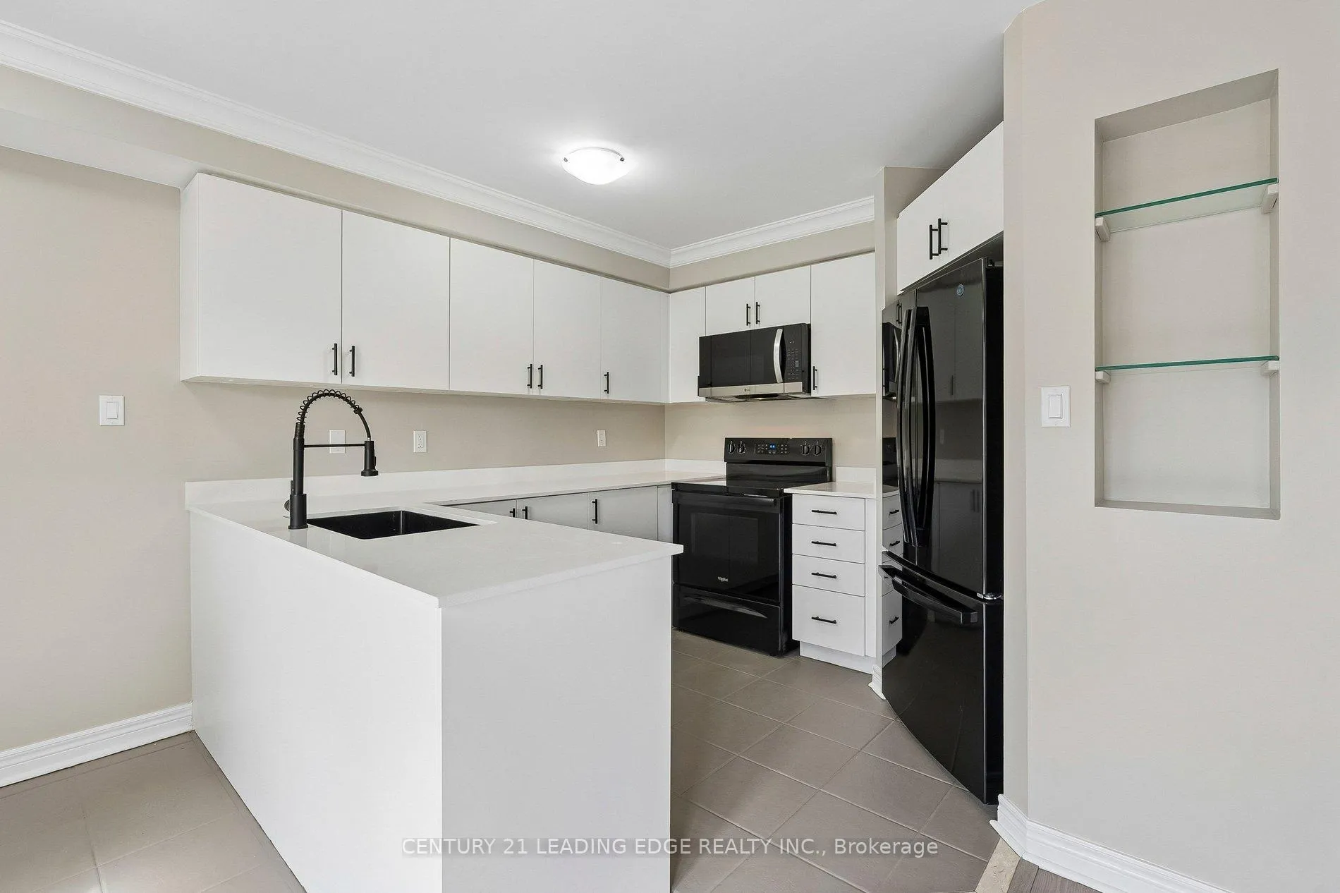 Photo 10 of 1981 Bur Oak Avenue, Markham, Greensborough — HOMEH