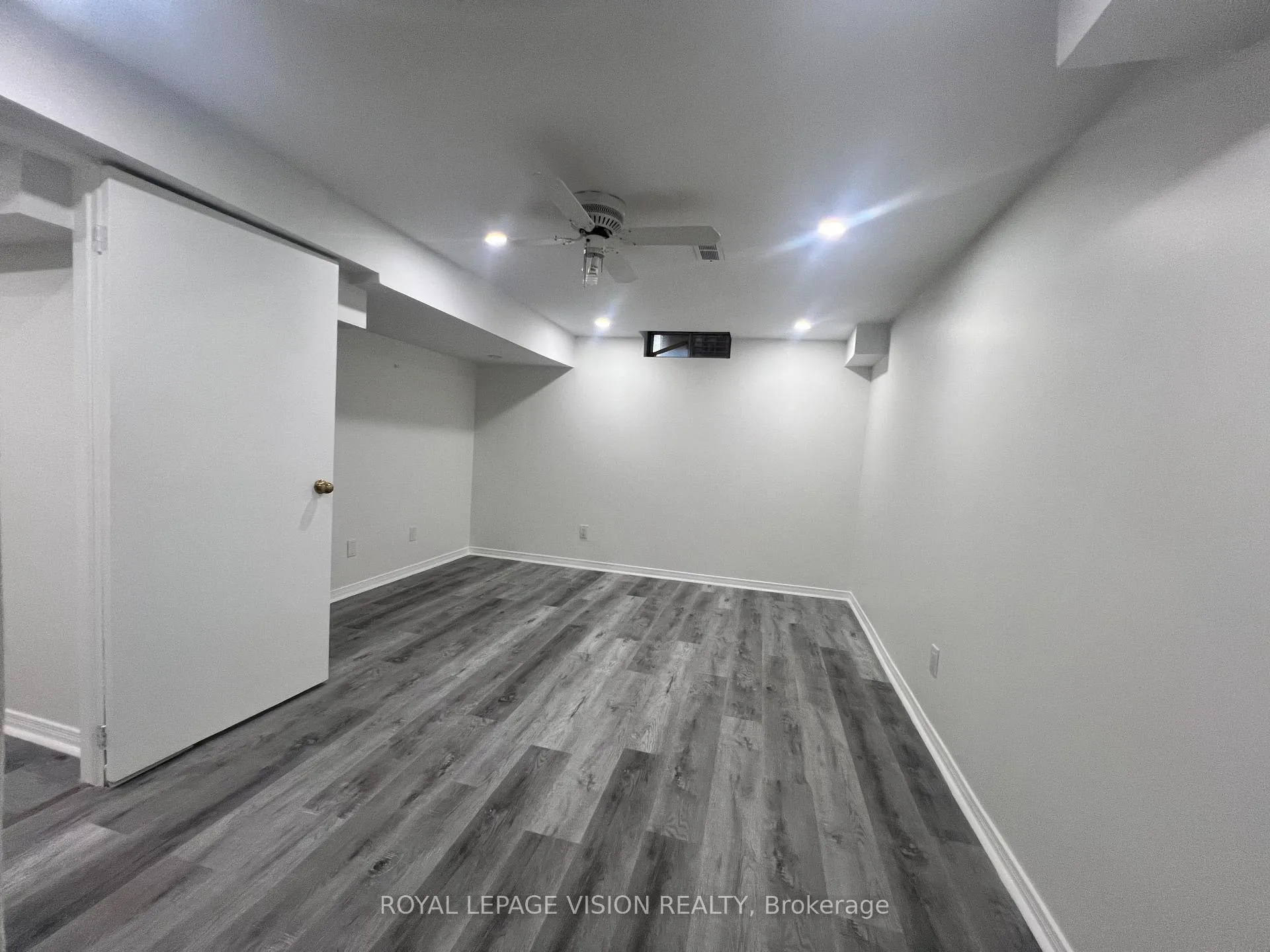 Photo 13 of Unit Basement, 263 Wright Crescent, Ajax, Central — HOMEH