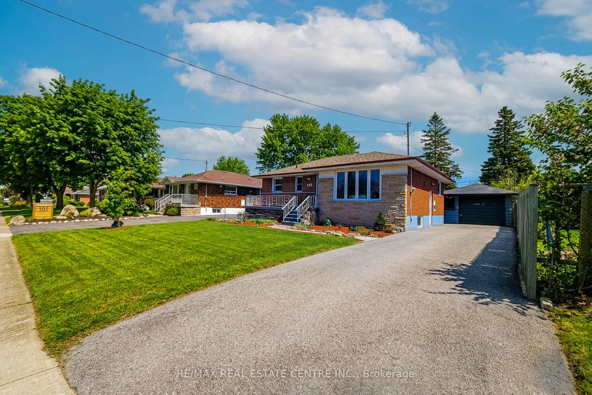 Photo 5 of 103 East 45th Street, Hamilton, Sunninghill — HOMEH