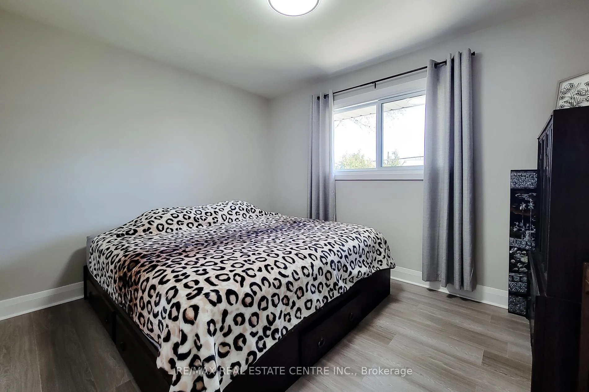 Photo 23 of 103 East 45th Street, Hamilton, Sunninghill — HOMEH