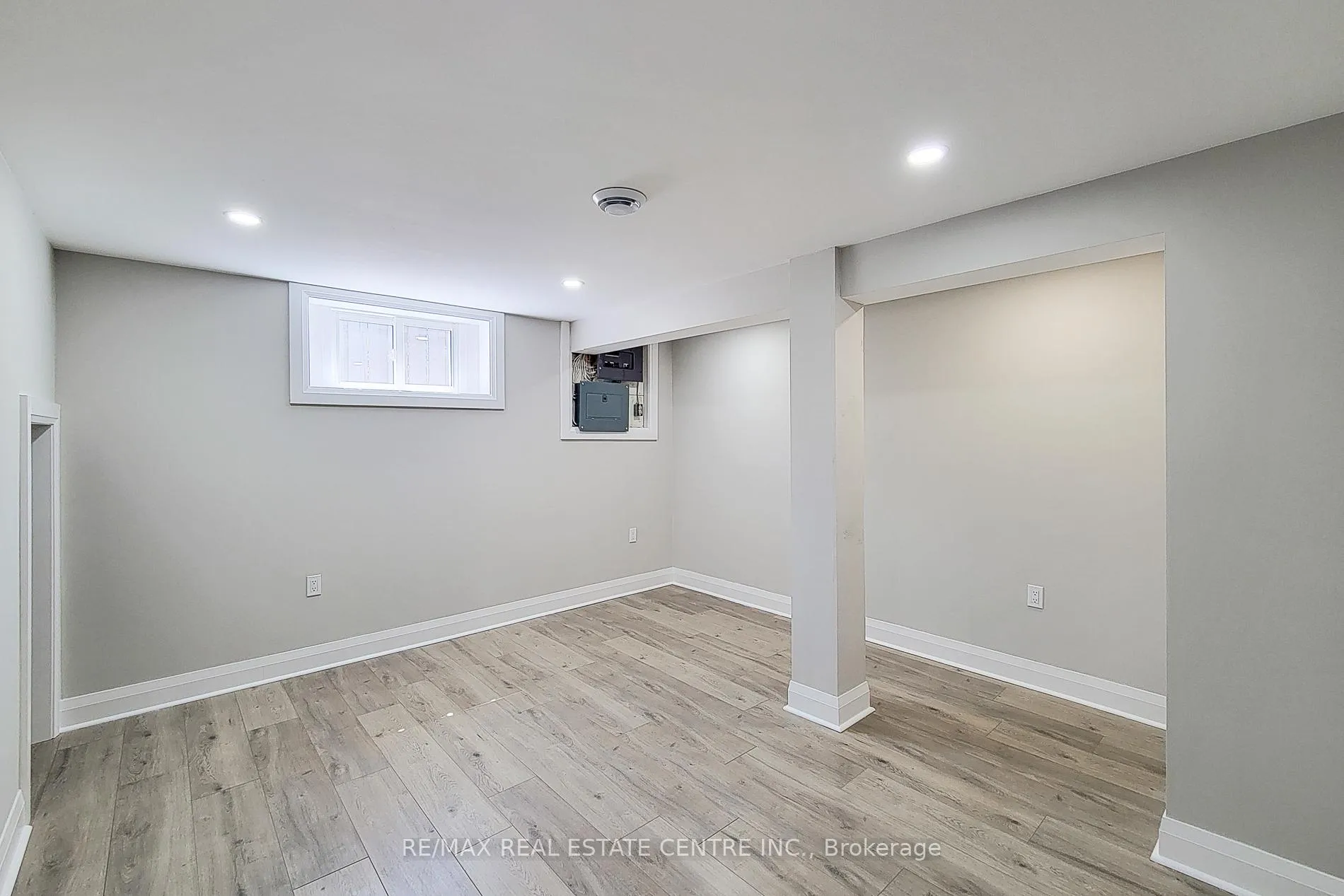 Photo 41 of 103 East 45th Street, Hamilton, Sunninghill — HOMEH