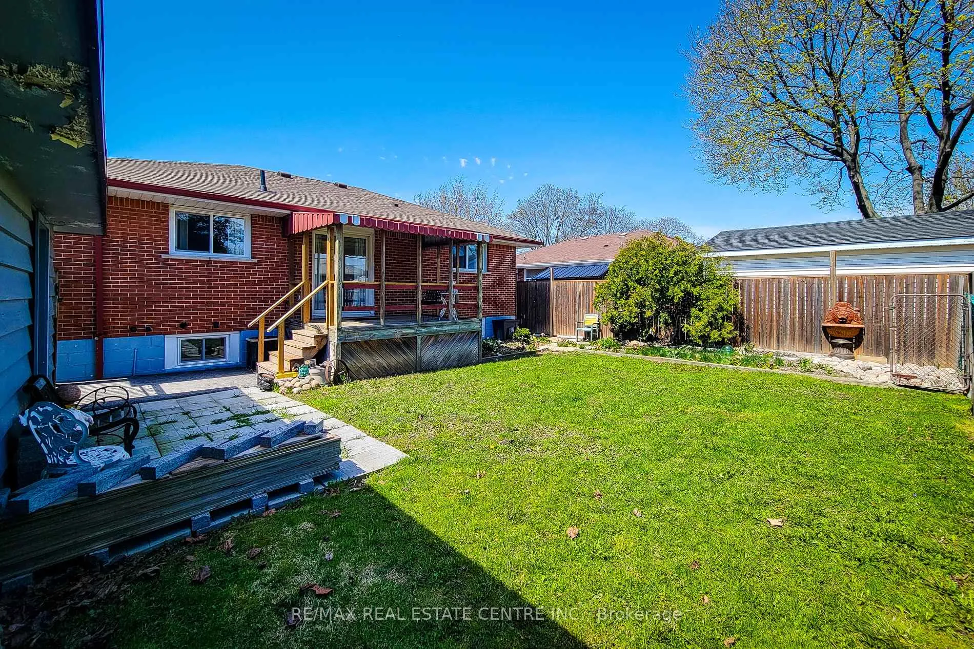 Photo 46 of 103 East 45th Street, Hamilton, Sunninghill — HOMEH
