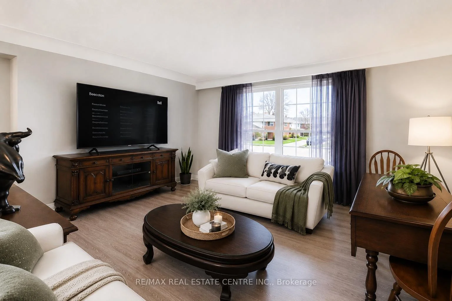 Photo 52 of 103 East 45th Street, Hamilton, Sunninghill — HOMEH