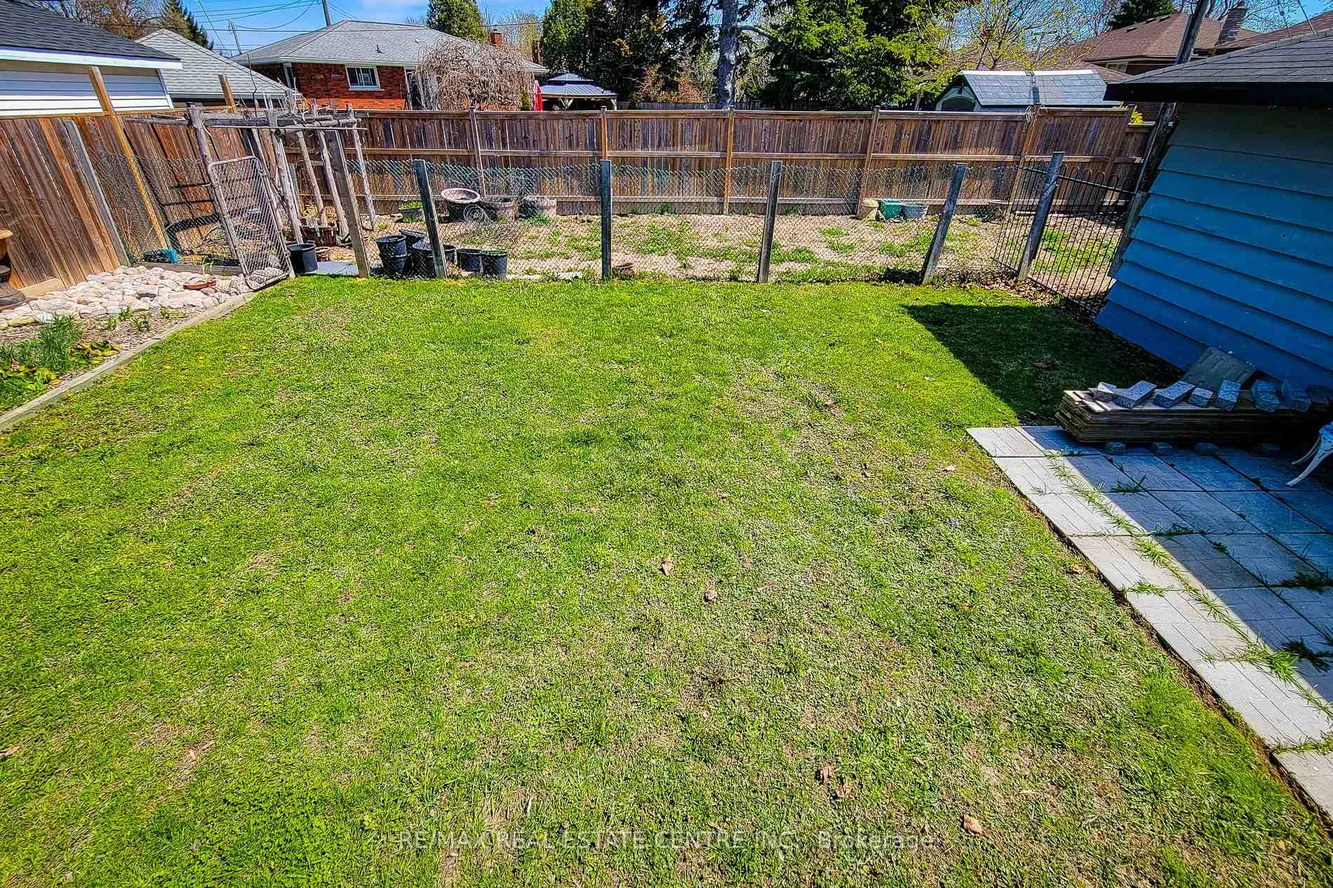 Photo 53 of 103 East 45th Street, Hamilton, Sunninghill — HOMEH