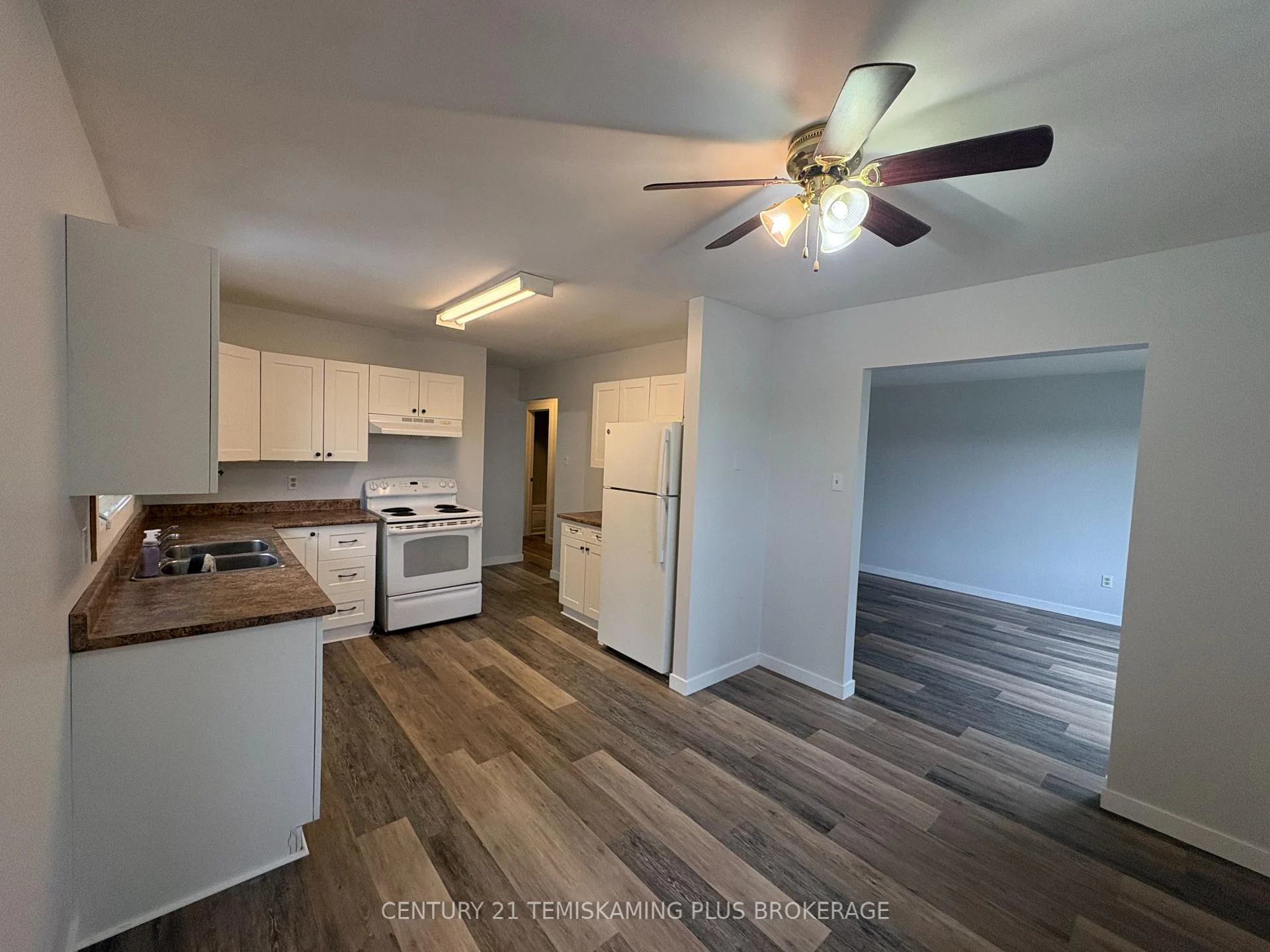 Photo 12 of 2 Pyrite Street, Cobalt — HOMEH