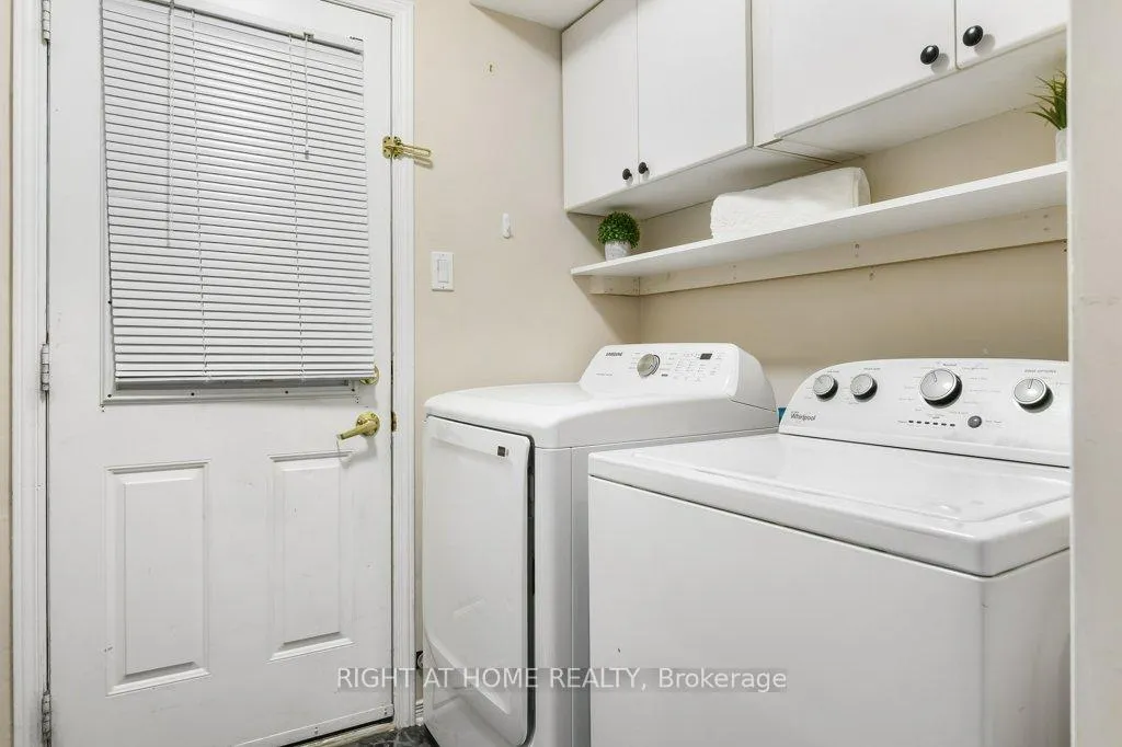 Photo 20 of 223 Longshire Circle, Ottawa, Barrhaven - Longfields — HOMEH