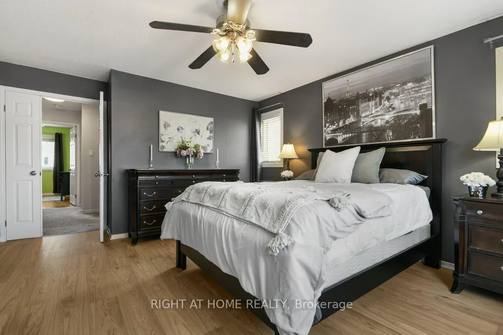 Photo 23 of 223 Longshire Circle, Ottawa, Barrhaven - Longfields — HOMEH