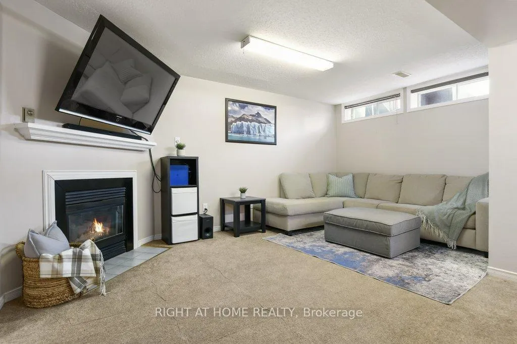 Photo 31 of 223 Longshire Circle, Ottawa, Barrhaven - Longfields — HOMEH