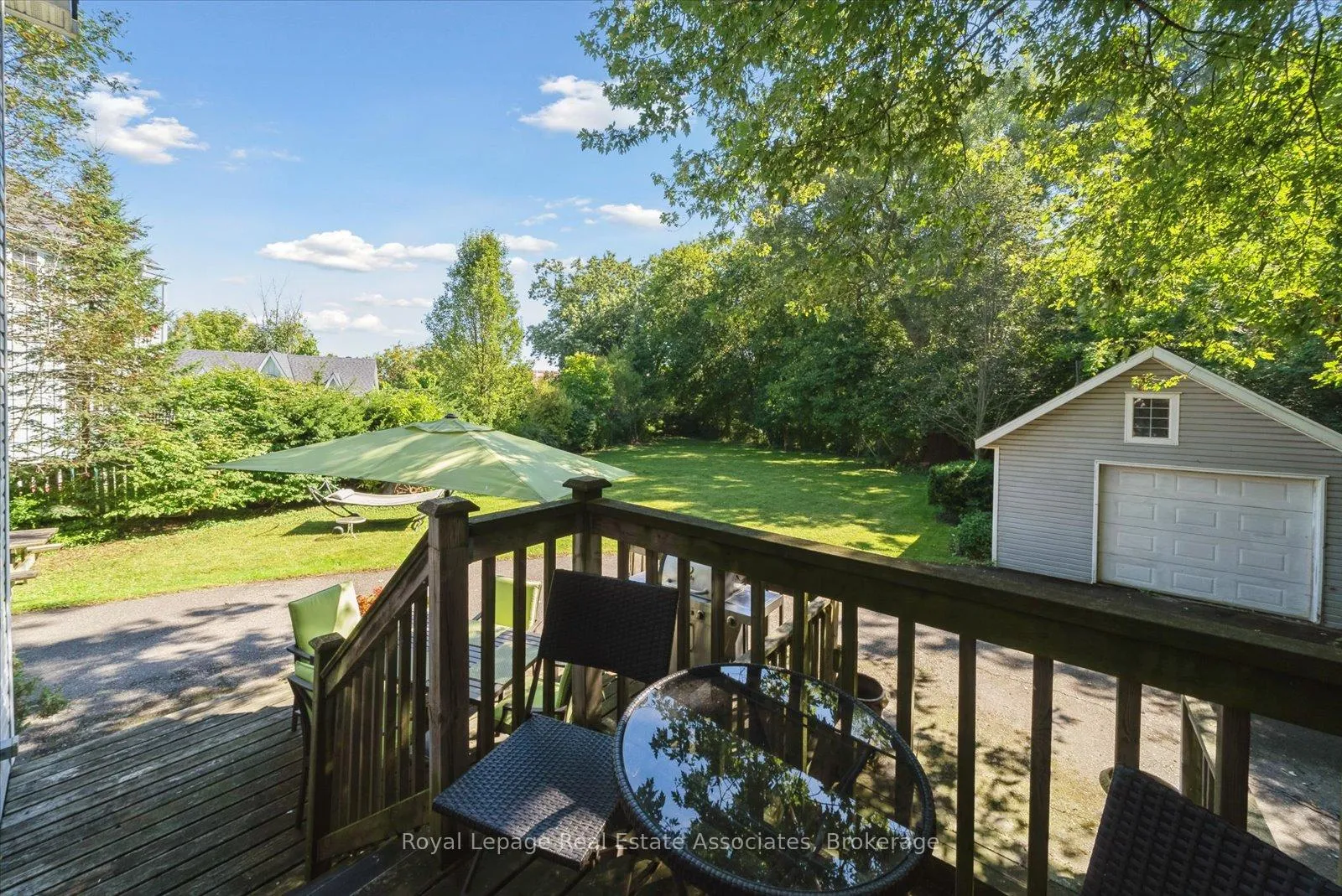 Photo 31 of 708 Montbeck Crescent, Mississauga, Lakeview — HOMEH
