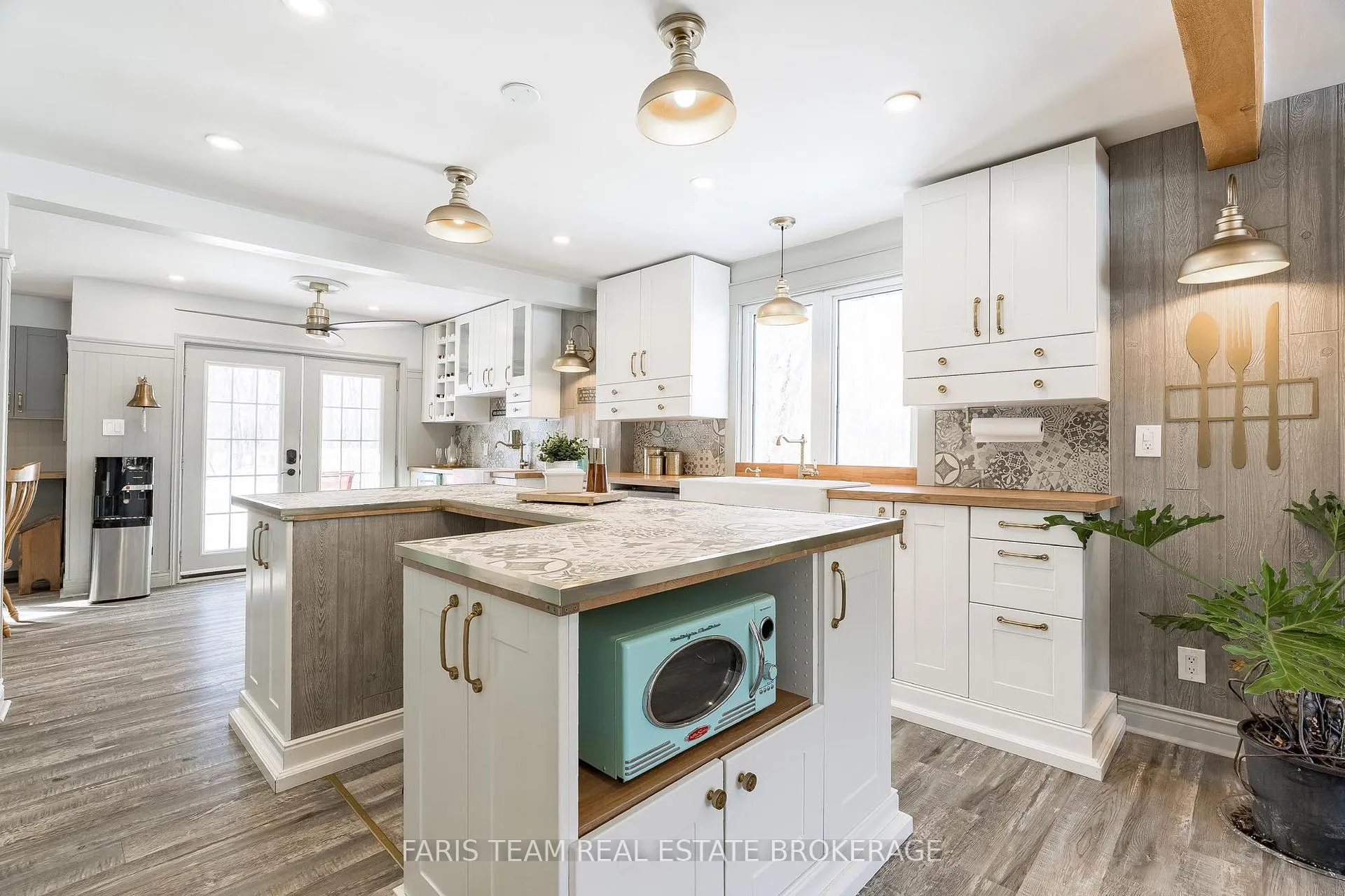 Photo 6 of 26832 Park Road, Georgina, Sutton & Jackson's Point — HOMEH