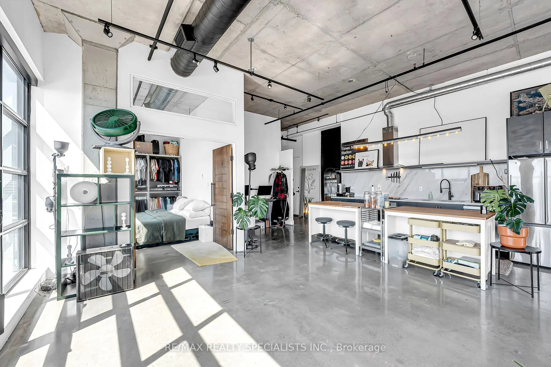 Photo 7 of Unit 520, 68 Broadview Avenue, Toronto, South Riverdale — HOMEH