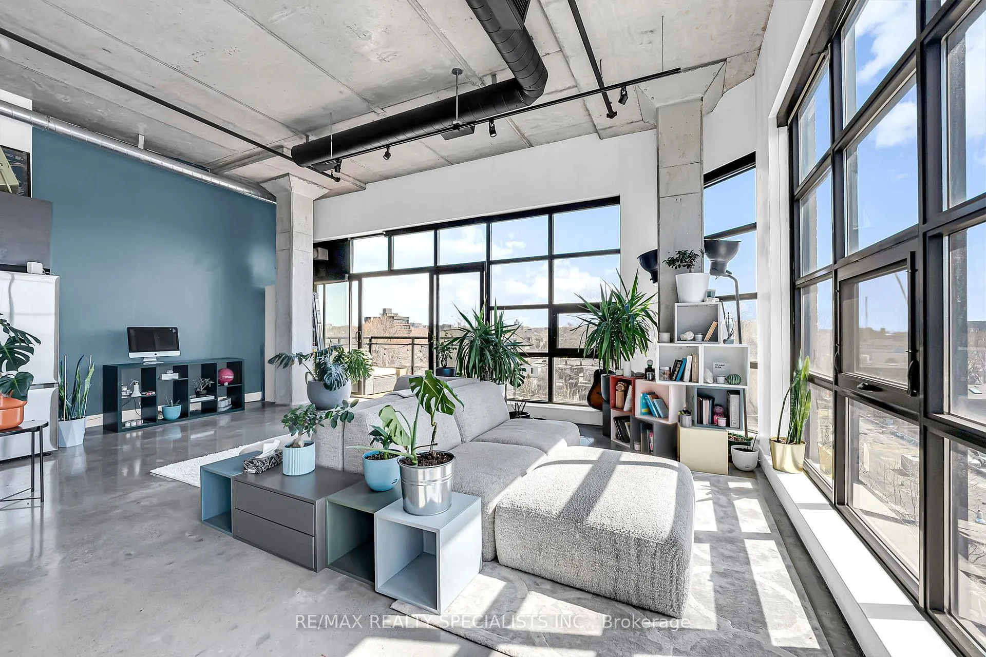 Photo 10 of Unit 520, 68 Broadview Avenue, Toronto, South Riverdale — HOMEH