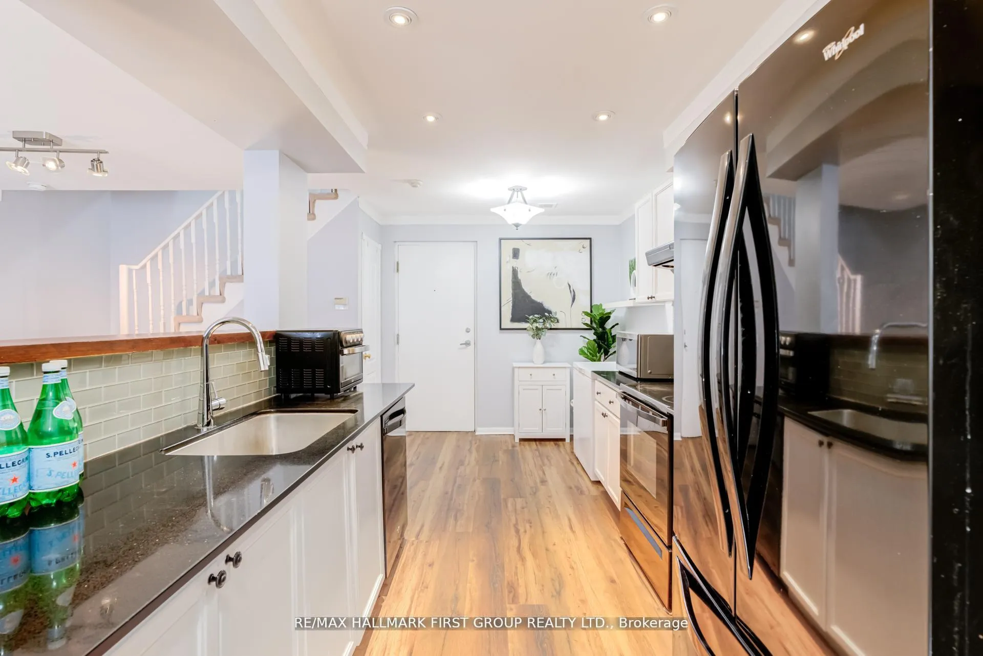 Photo 7 of Unit 507, 1400 The Esplanade N, Pickering, Town Centre — HOMEH