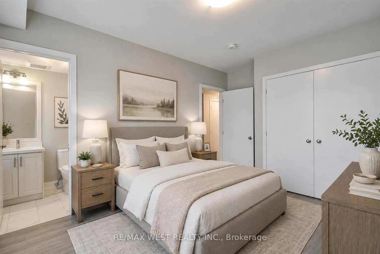 Photo 5 of 112 Algoma Street, Etobicoke, Mimico — HOMEH