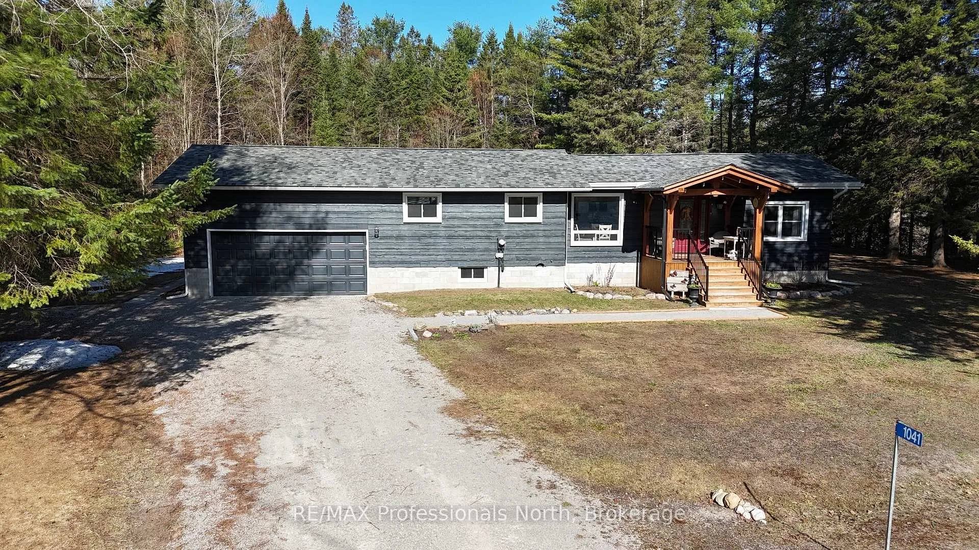 Front of 1041 Winding Creek Road