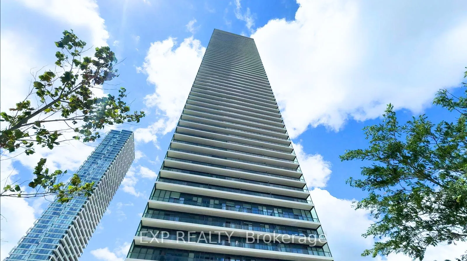 Photo 3 of Unit Unit 811, 950 Portage Parkway, Vaughan, Vaughan Corporate Centre — HOMEH