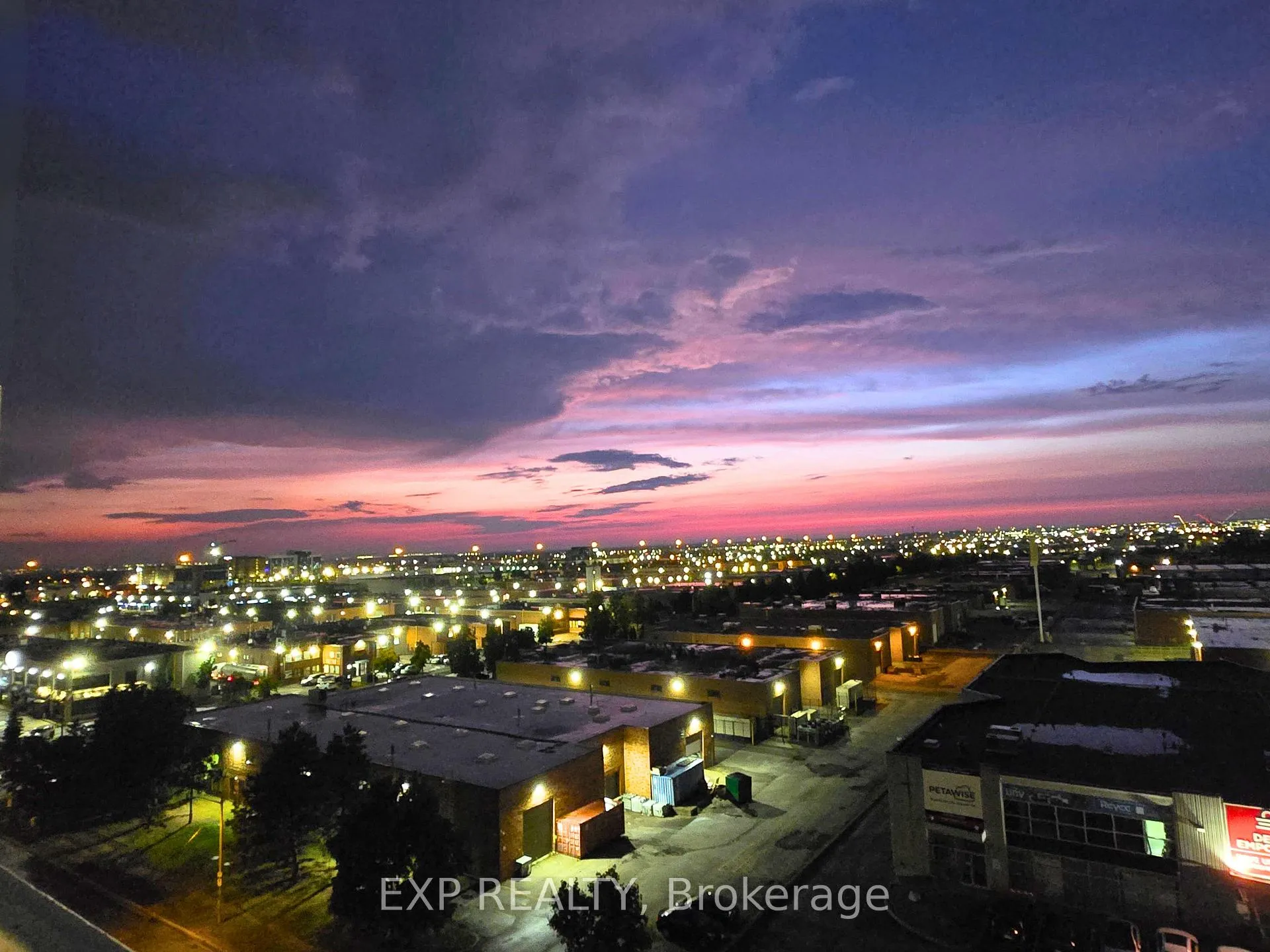 Photo 29 of Unit Unit 811, 950 Portage Parkway, Vaughan, Vaughan Corporate Centre — HOMEH