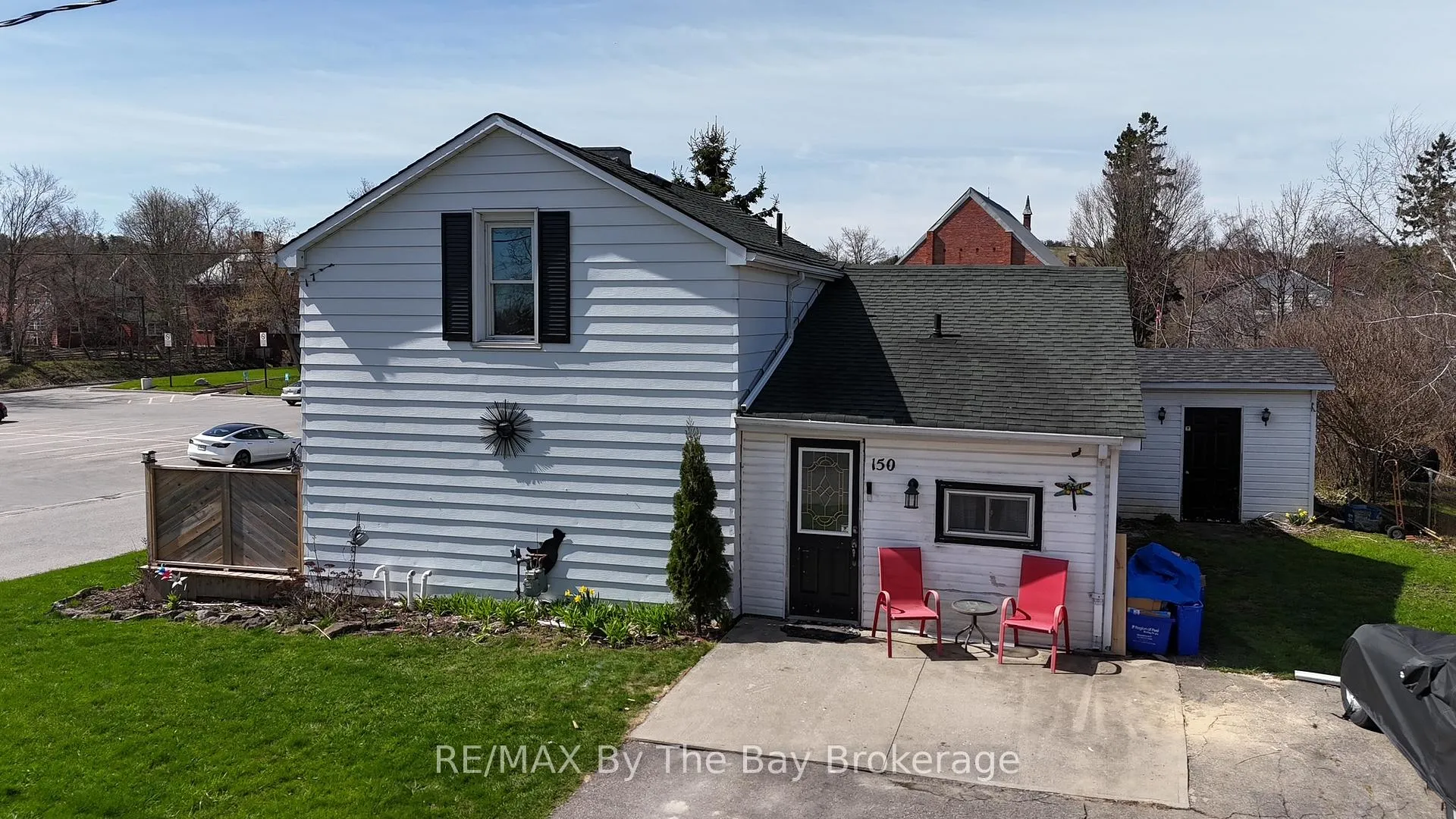 Photo 2 of 150 Daniel Street, Erin — HOMEH