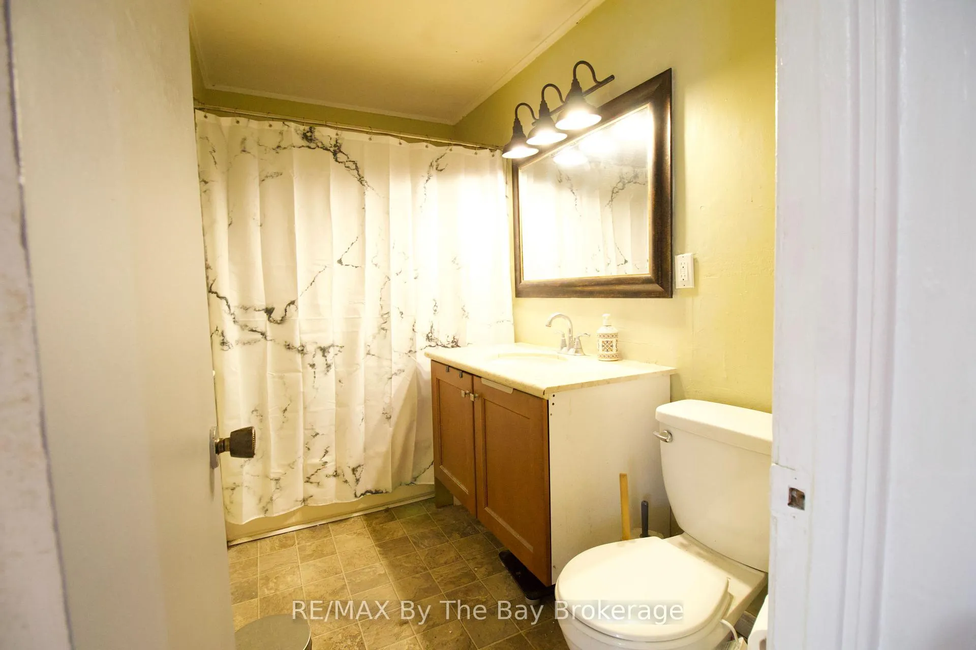 Photo 23 of 150 Daniel Street, Erin — HOMEH