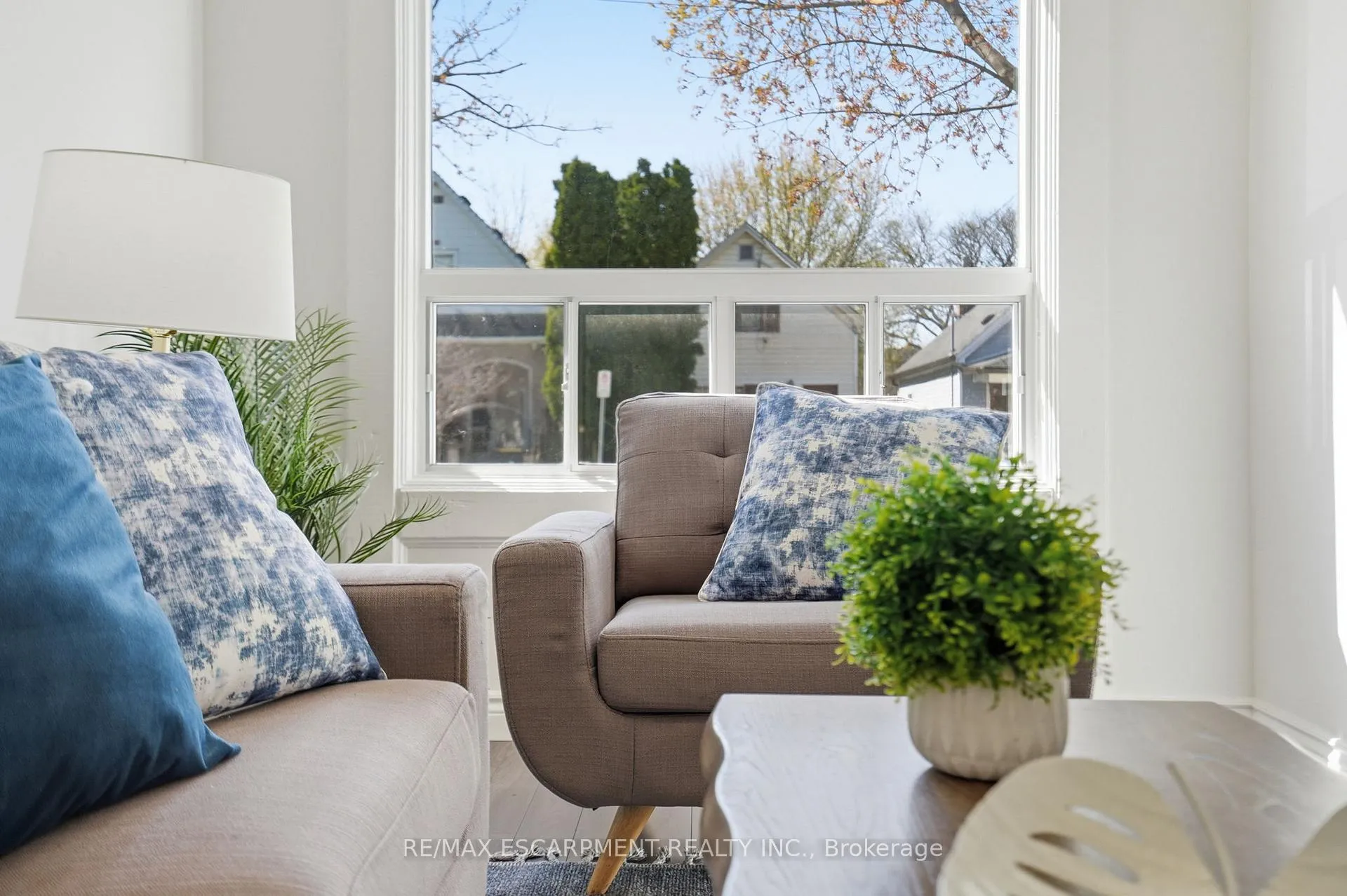 Photo 12 of 95 East 23rd Street, Hamilton, Eastmount — HOMEH