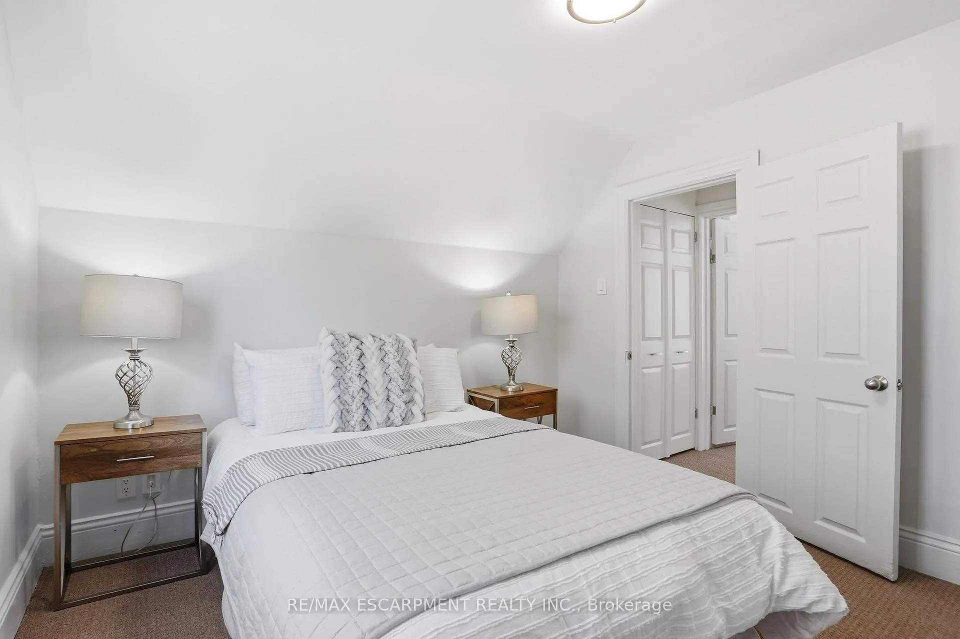 Photo 28 of 95 East 23rd Street, Hamilton, Eastmount — HOMEH