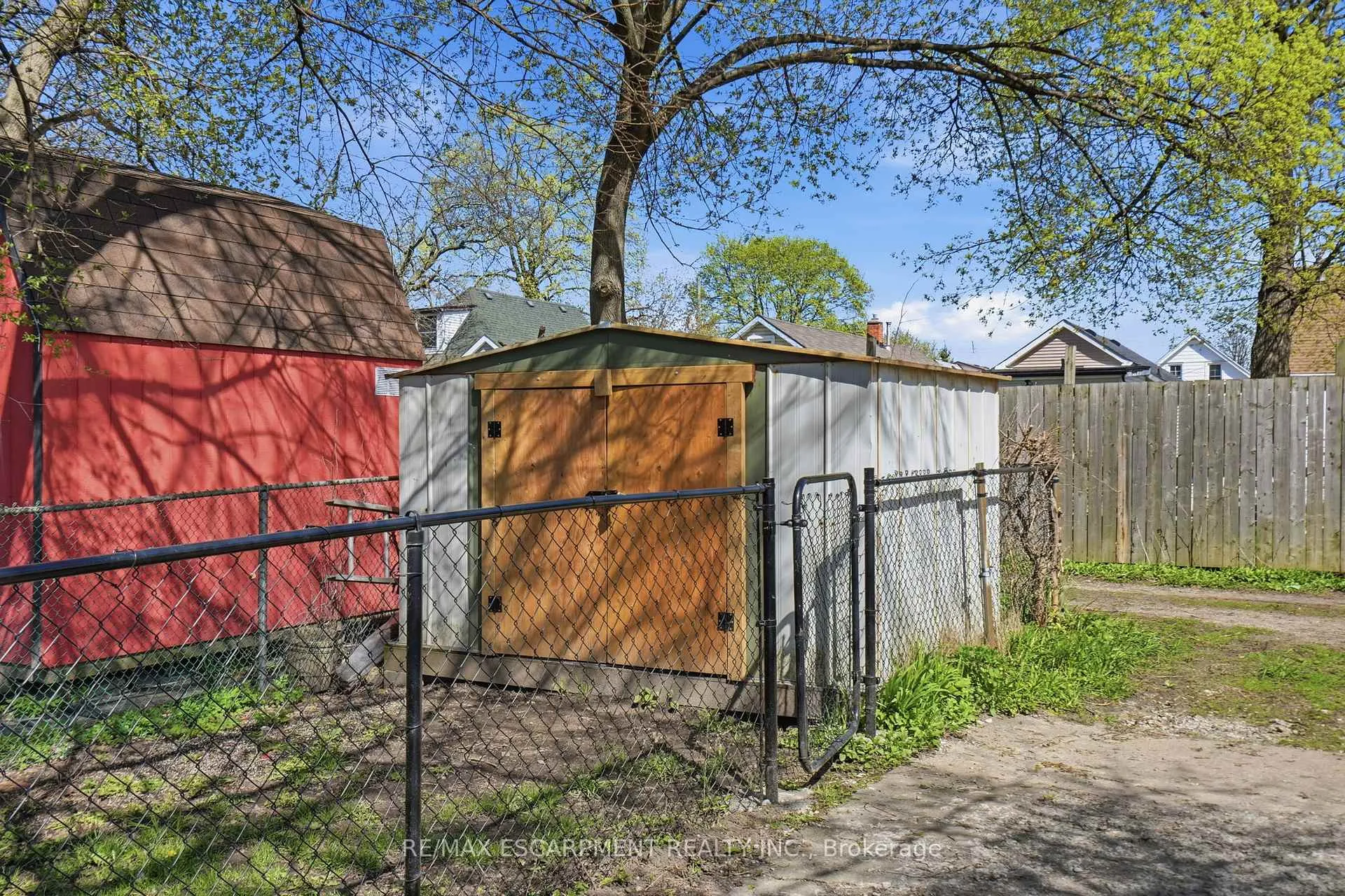 Photo 38 of 95 East 23rd Street, Hamilton, Eastmount — HOMEH