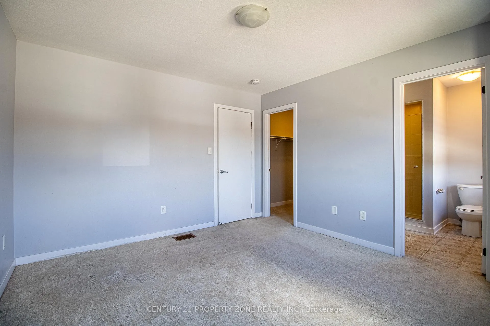 Photo 28 of 144 Crafter Crescent, Hamilton, Stoney Creek Mountain — HOMEH