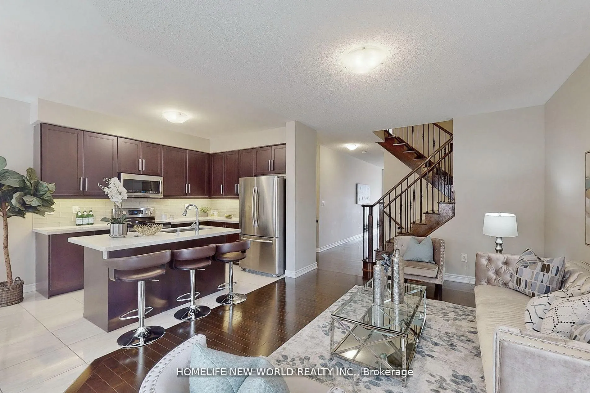 Photo 6 of 74 Brock Avenue, Markham, Berczy — HOMEH