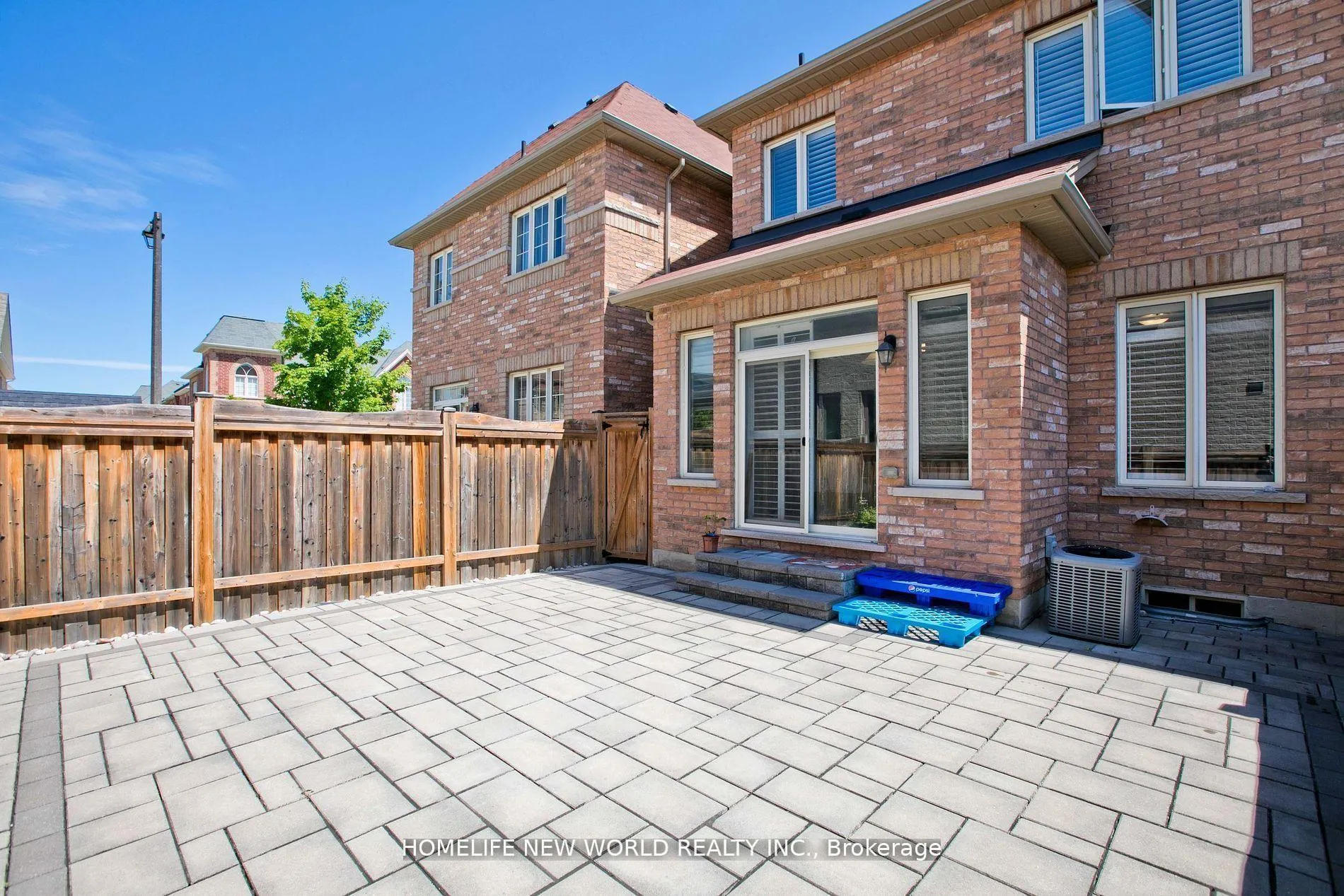 Photo 16 of 74 Brock Avenue, Markham, Berczy — HOMEH