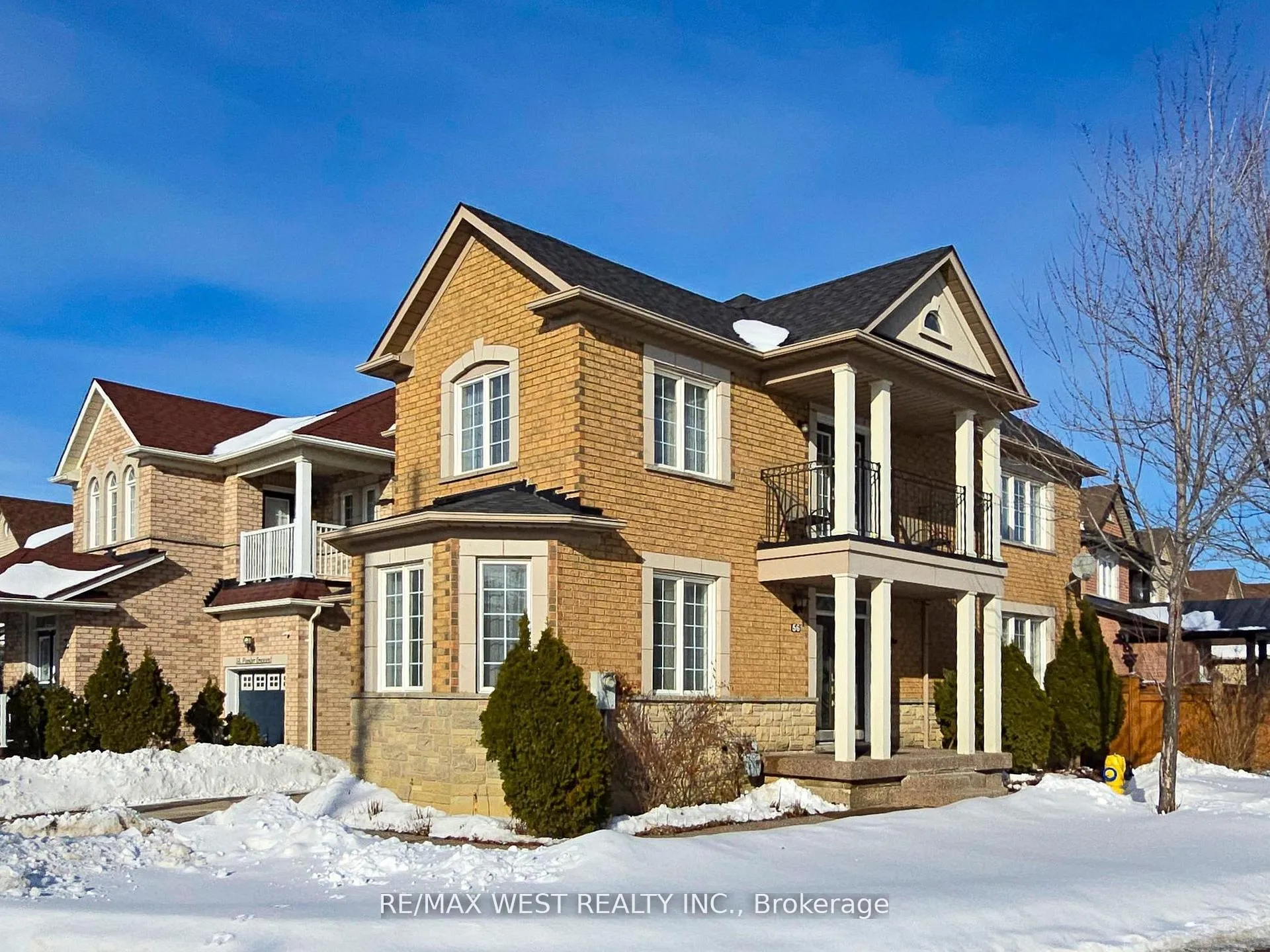 Photo 4 of 56 Planter Crescent, Vaughan, Vellore Village — HOMEH